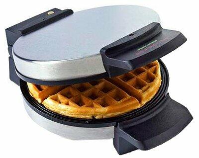 Black & Decker WMB500 Belgian Waffle Maker, Traditional, Black, 1 Count