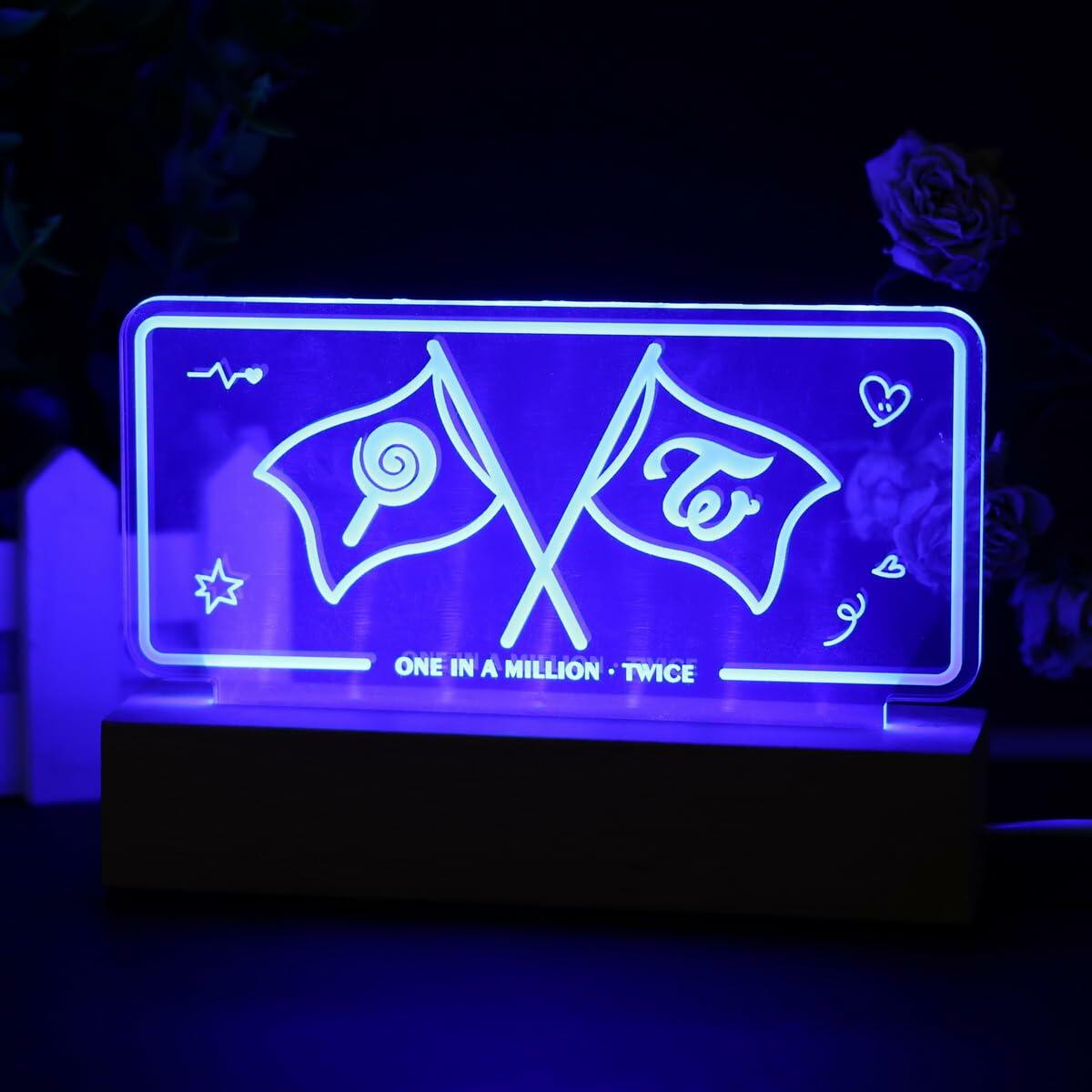 [Like_new] Yanmzmin LED Night Light 7 Colors Adjustable Nightlight Lamp