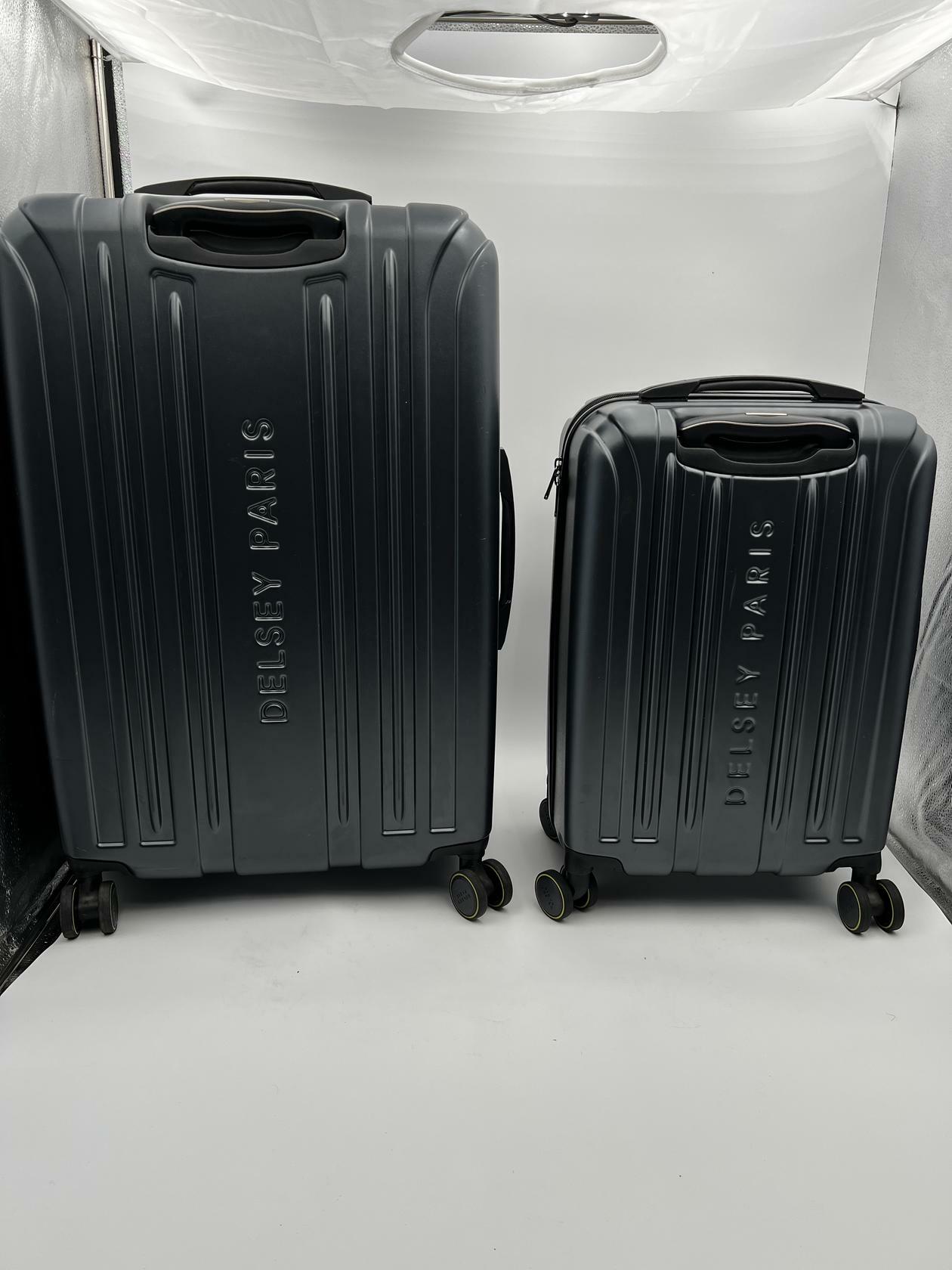 [Like_new] Delsey Paris Accelerate 2-Piece 30" & 22" CarryOn Hardside Luggage Set Dark Gray