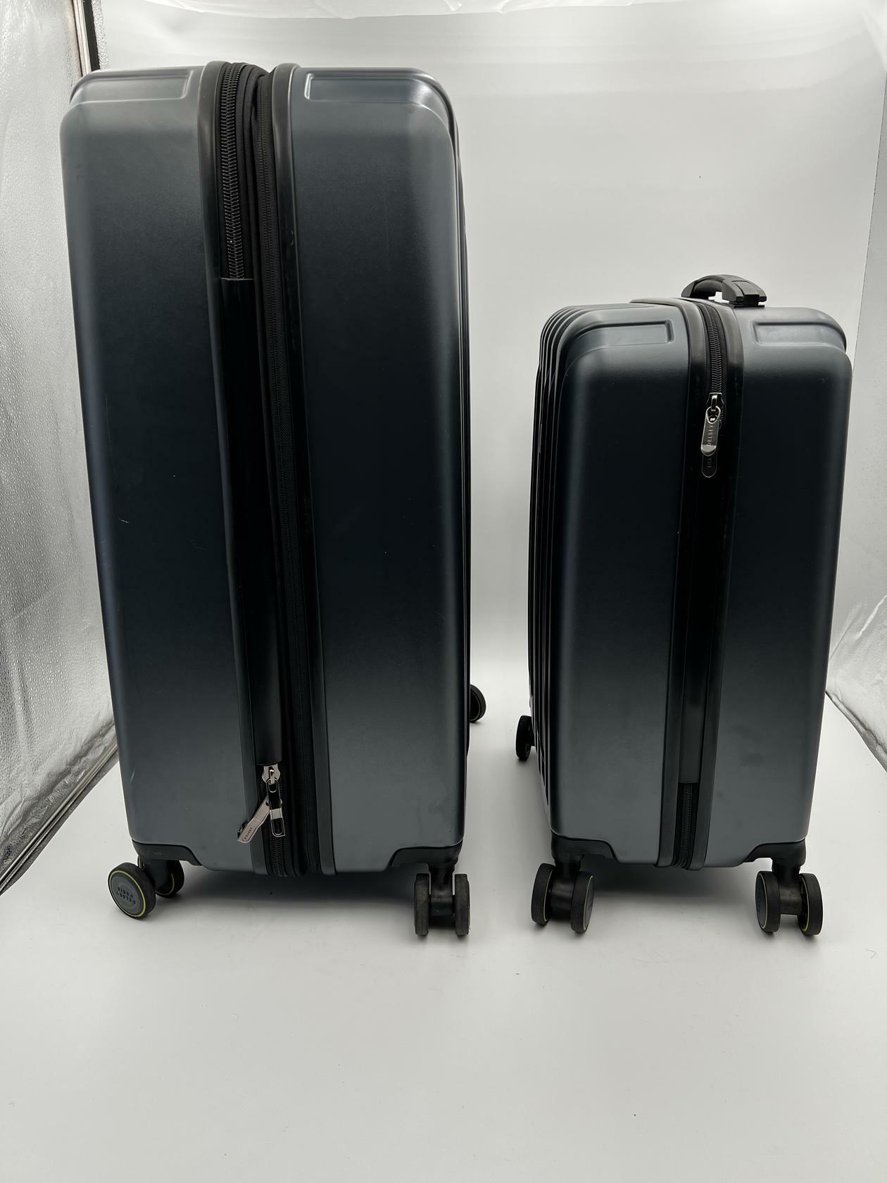 [Like_new] Delsey Paris Accelerate 2-Piece 30" & 22" CarryOn Hardside Luggage Set Dark Gray