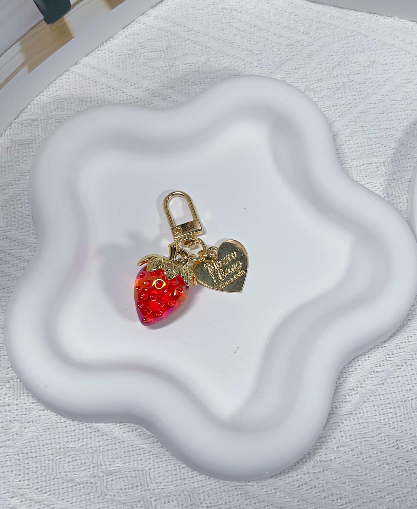 LAEKOU Cute Strawberry Keychain Accessories for Women, Y2K Key Chain