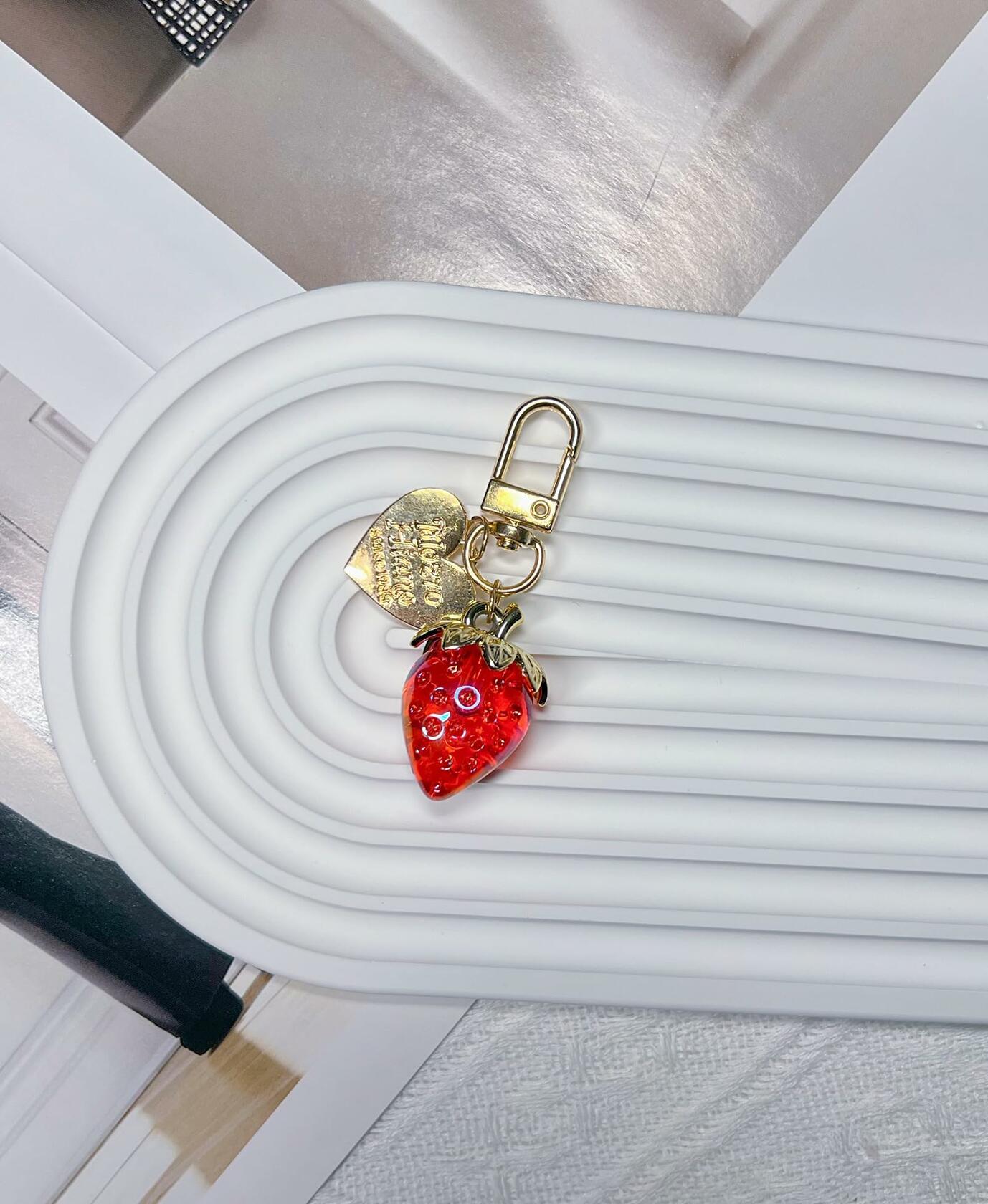 LAEKOU Cute Strawberry Keychain Accessories for Women, Y2K Key Chain