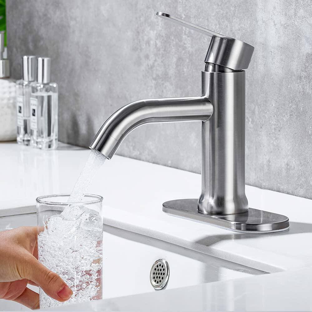 Bainser Single Hole Bathroom Faucet Brushed Nickel with Removable Aerator