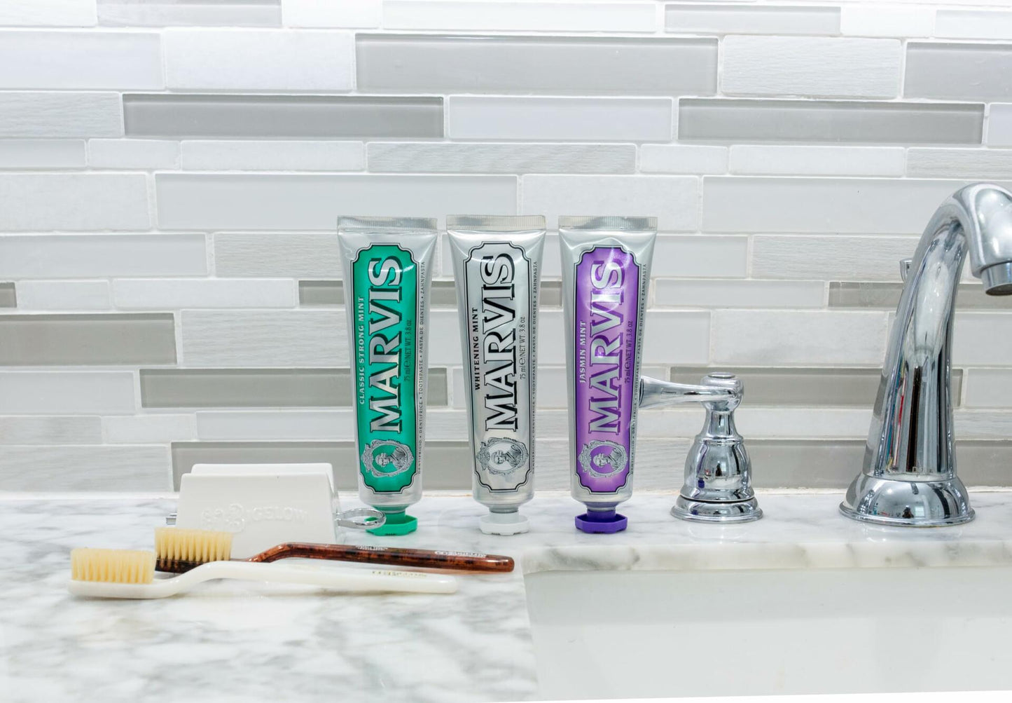 Marvis Whitening Mint Toothpaste 3.8 oz - Authentic Italian Whitening