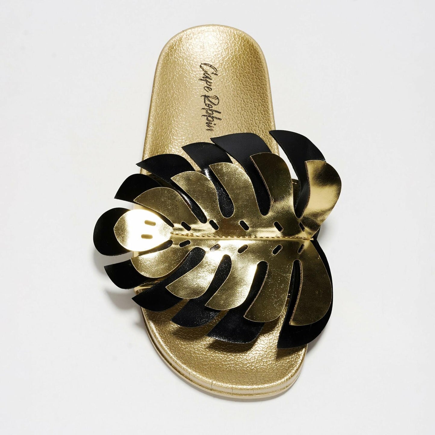 [Like_new] Cape Robbin Sharai Women's Leaf Design Black Slides Sandals Size 9