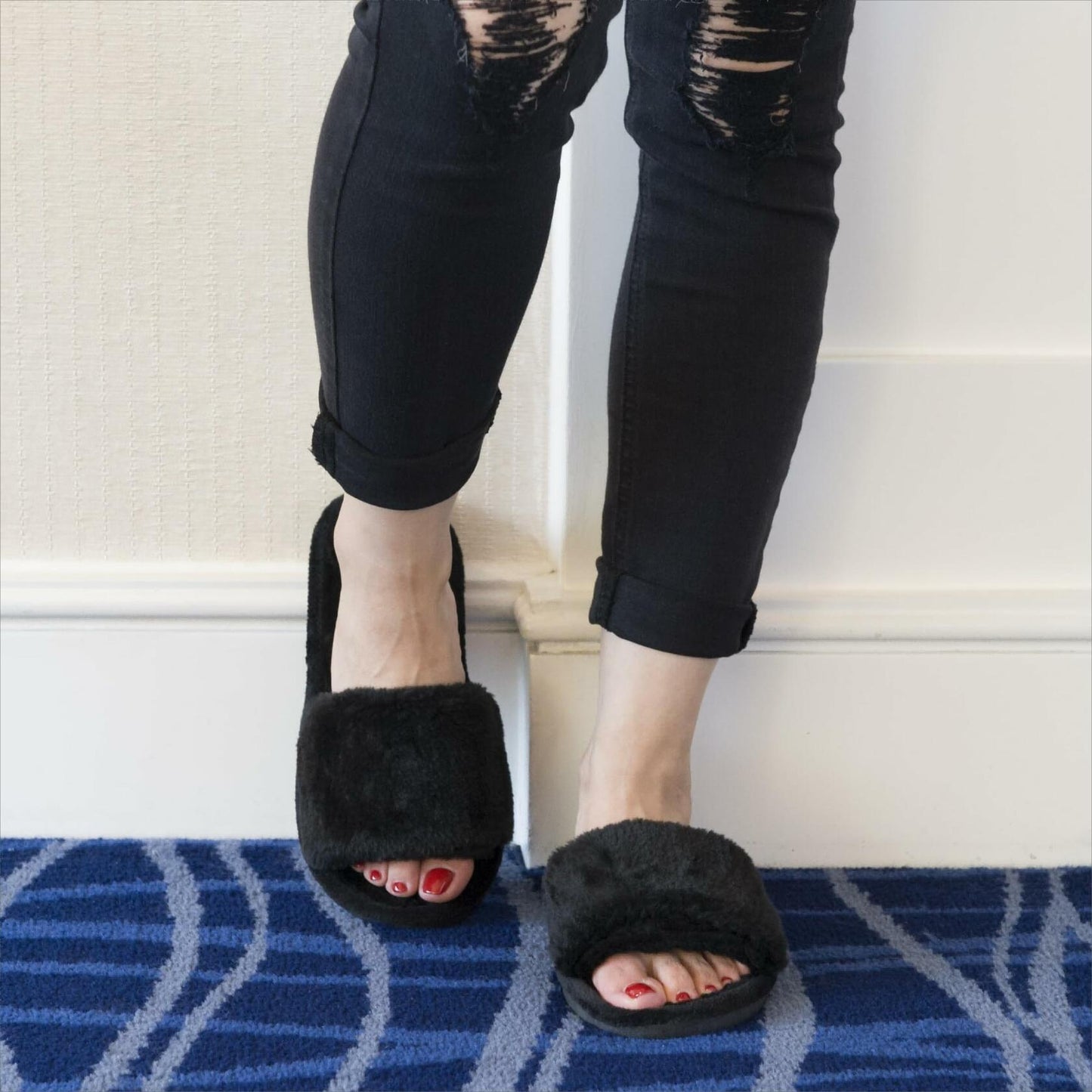 Crazy Lady Women's Fuzzy Fluffy Memory Foam House Slippers Black Size 38