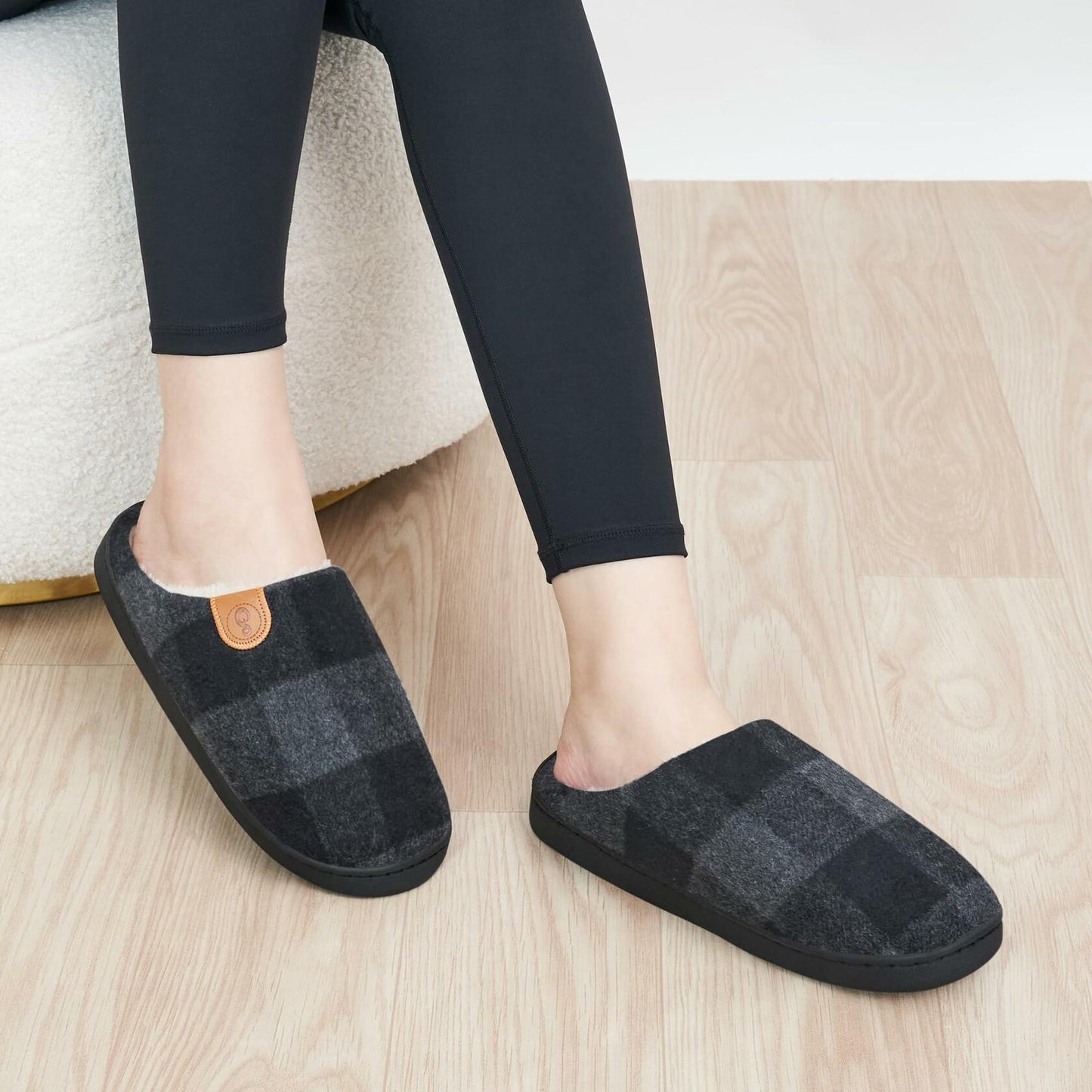 Ablanczoom Unisex Memory Foam House Slippers Black Size 46/47