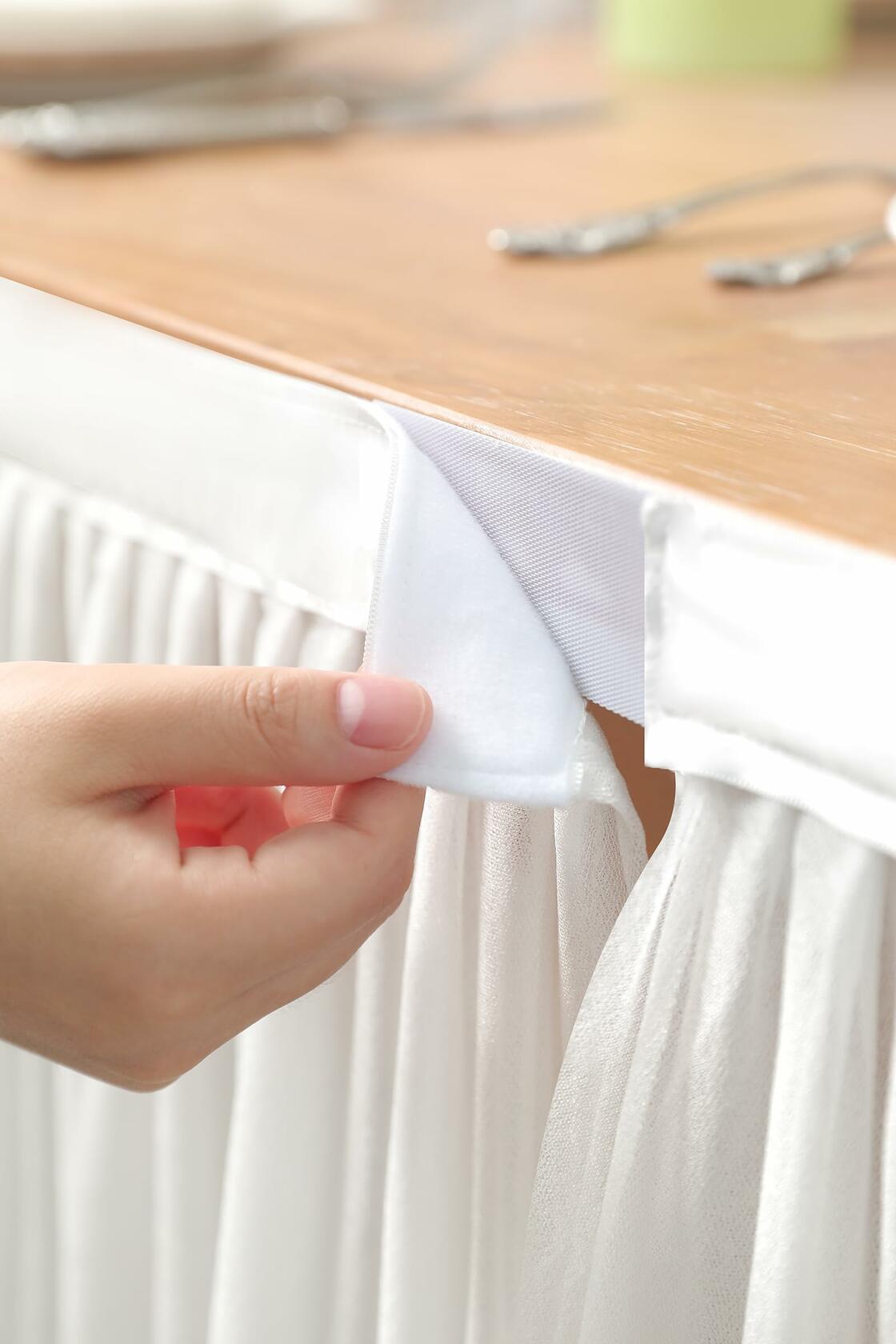 YiYunFlora 2 Pack White Polyester Pleated Table Skirt 72x30 Inch