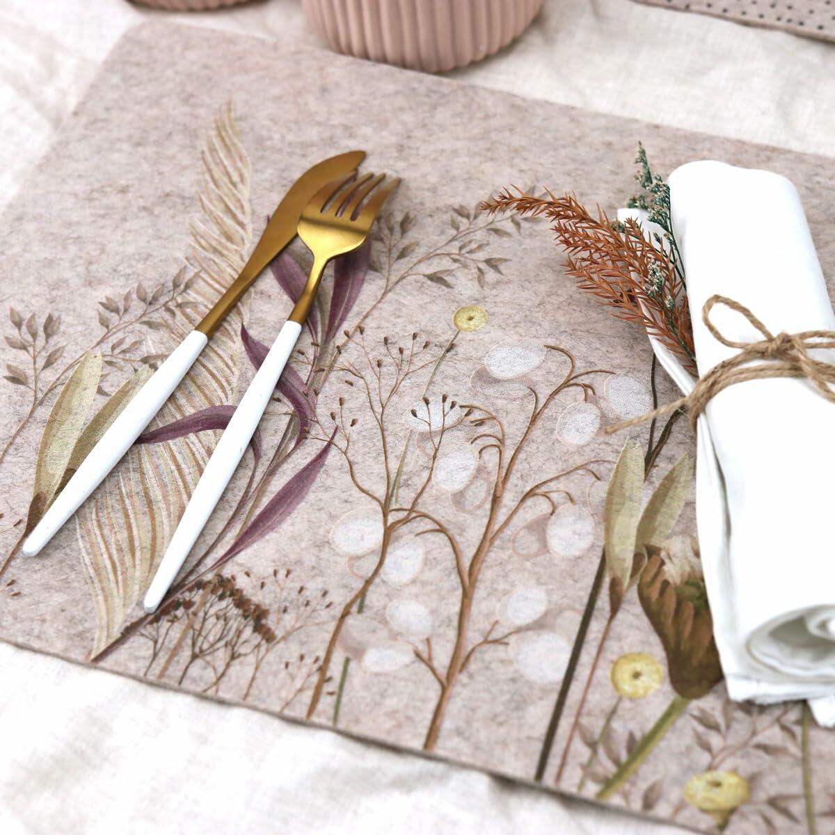 Casaido Table Placemats Set of 6 Heat Resistant Non Slip Green 17x12