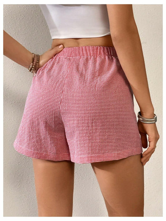 Verdusa Women's Plaid Print Elastic Waist Casual Shorts Red White Size S