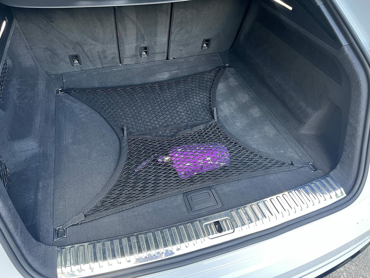 Floor Style Elastic Mesh Cargo Net for Audi Q8 2019-2025 Black