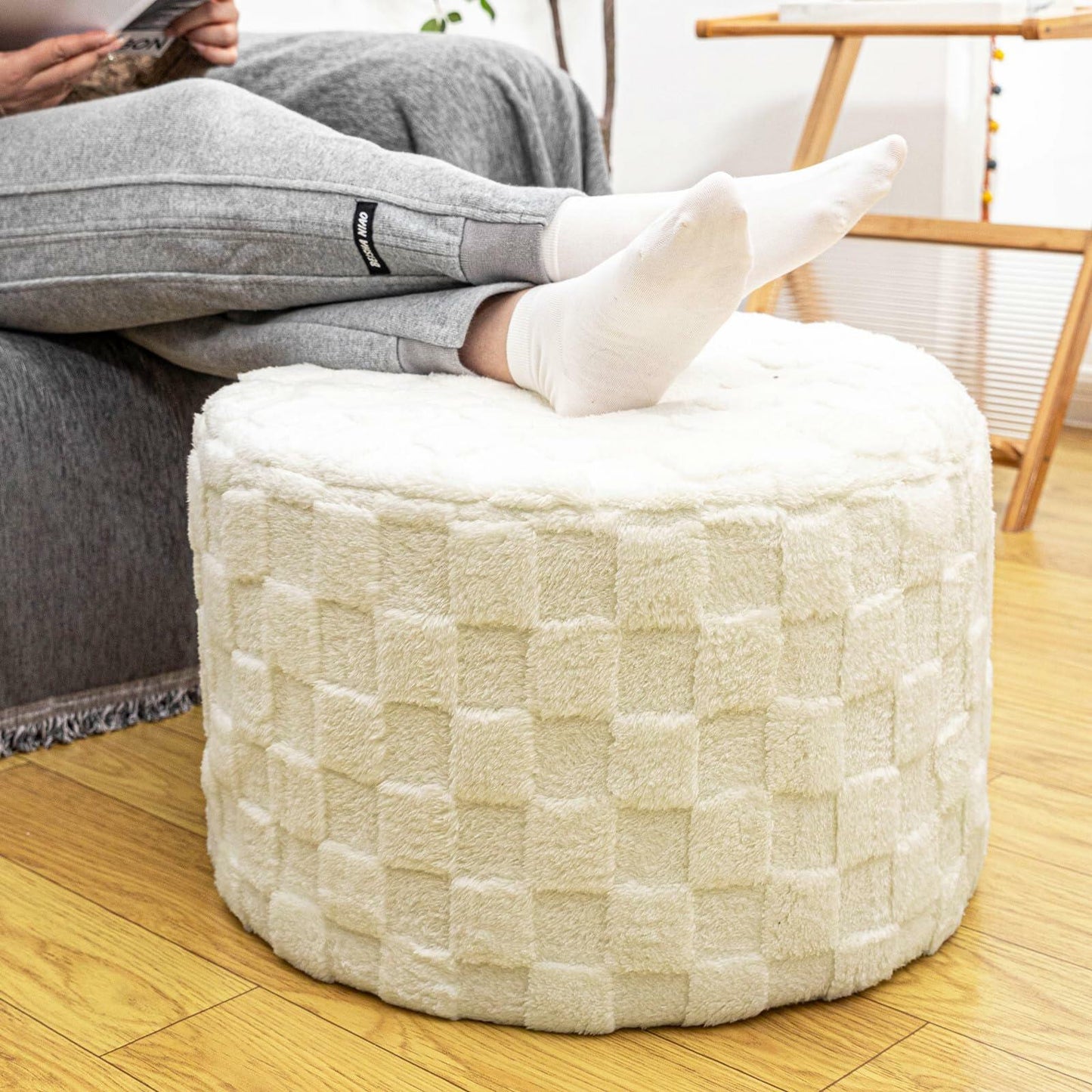 Round Pouf Ottoman Boho Floor Pouffe Foot Rest 20x20x14 Inches Ivory Checkered