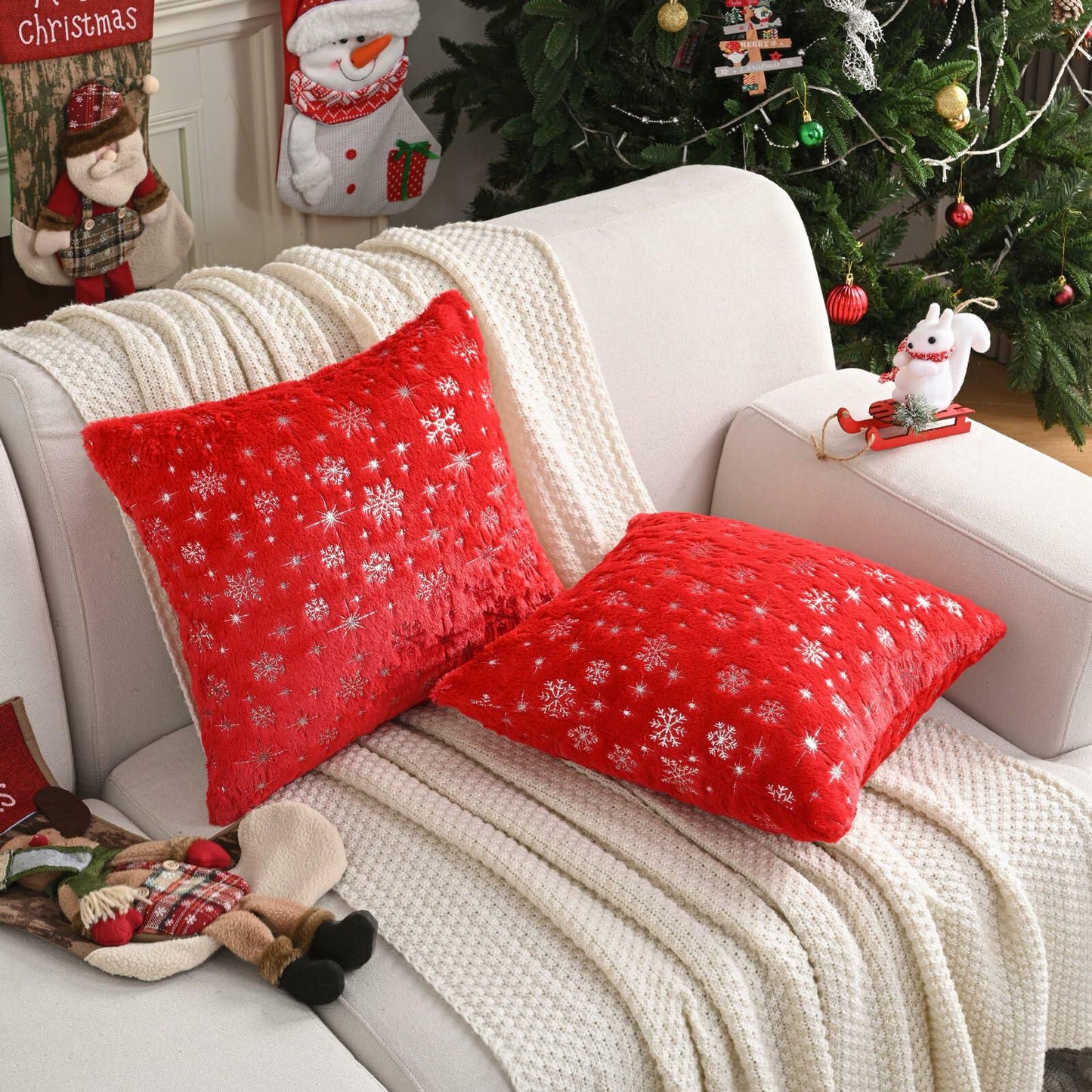 FUTEI Christmas Snowflakes Red Throw Pillow Covers Set of 2 18x18