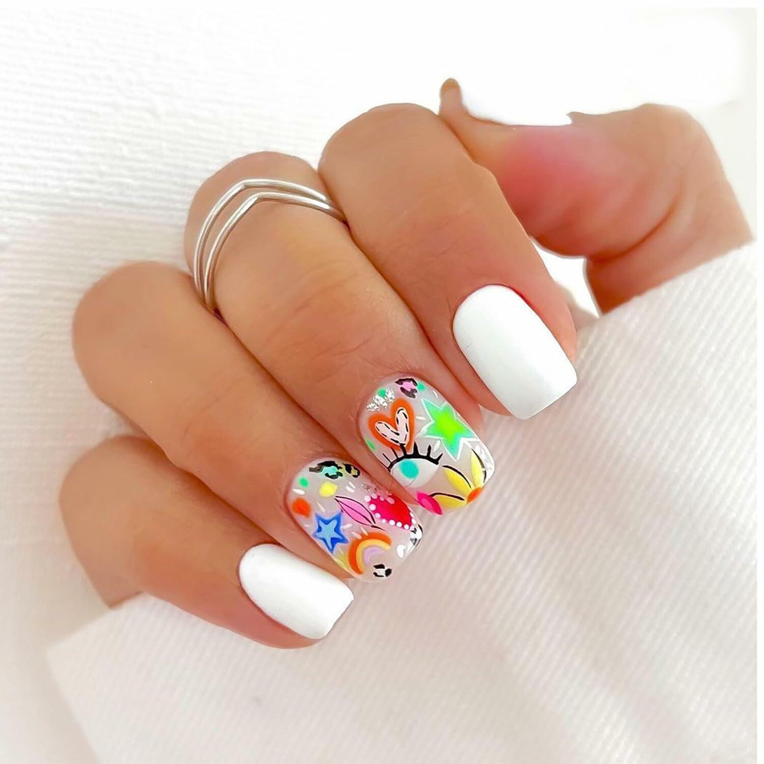 Medium Press On Nails Short Almond Floral Nude Pink Smiling Daisy 24 Pcs