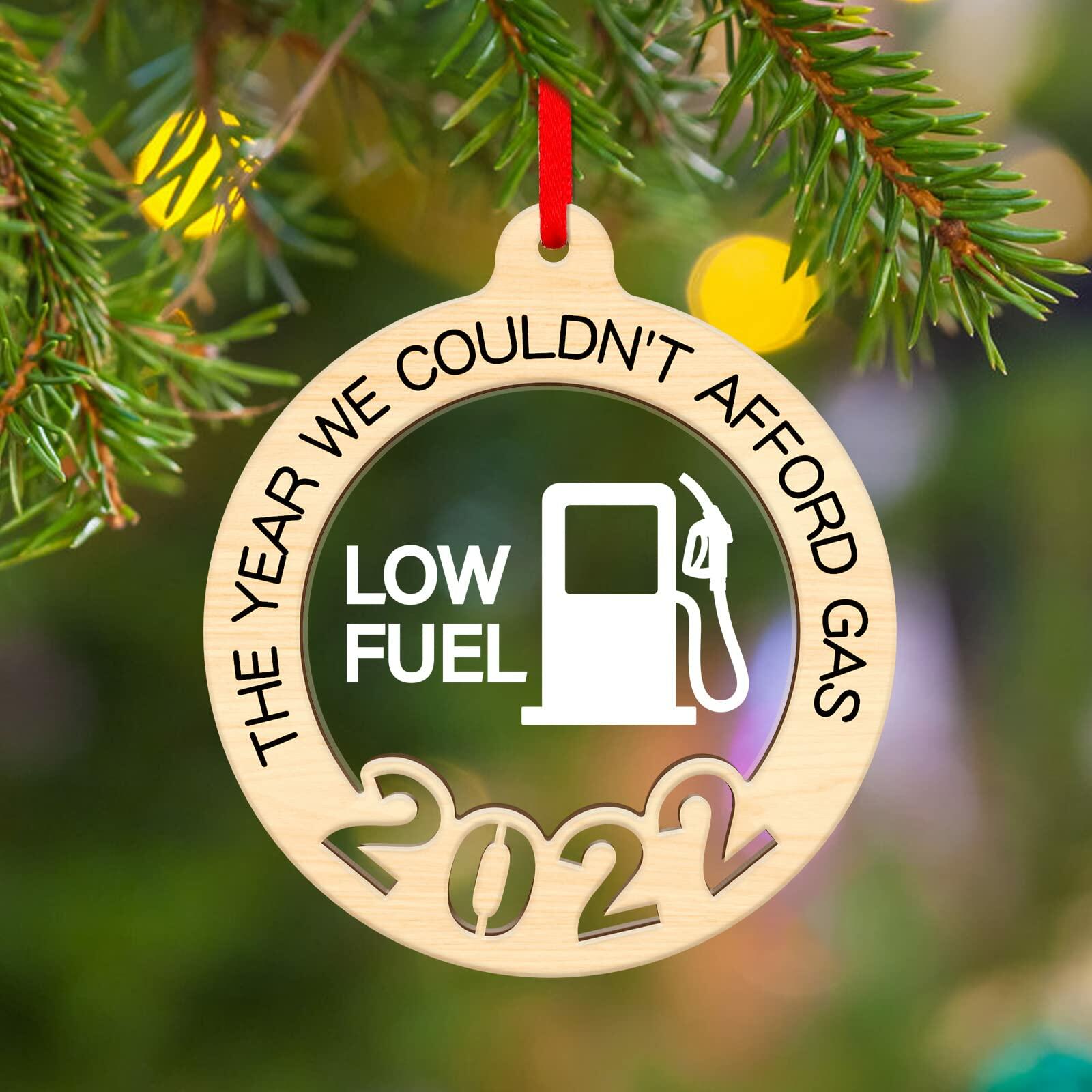 D4DREAM 2022 Funny Gas Christmas Tree Ornament Wooden Holiday Decor