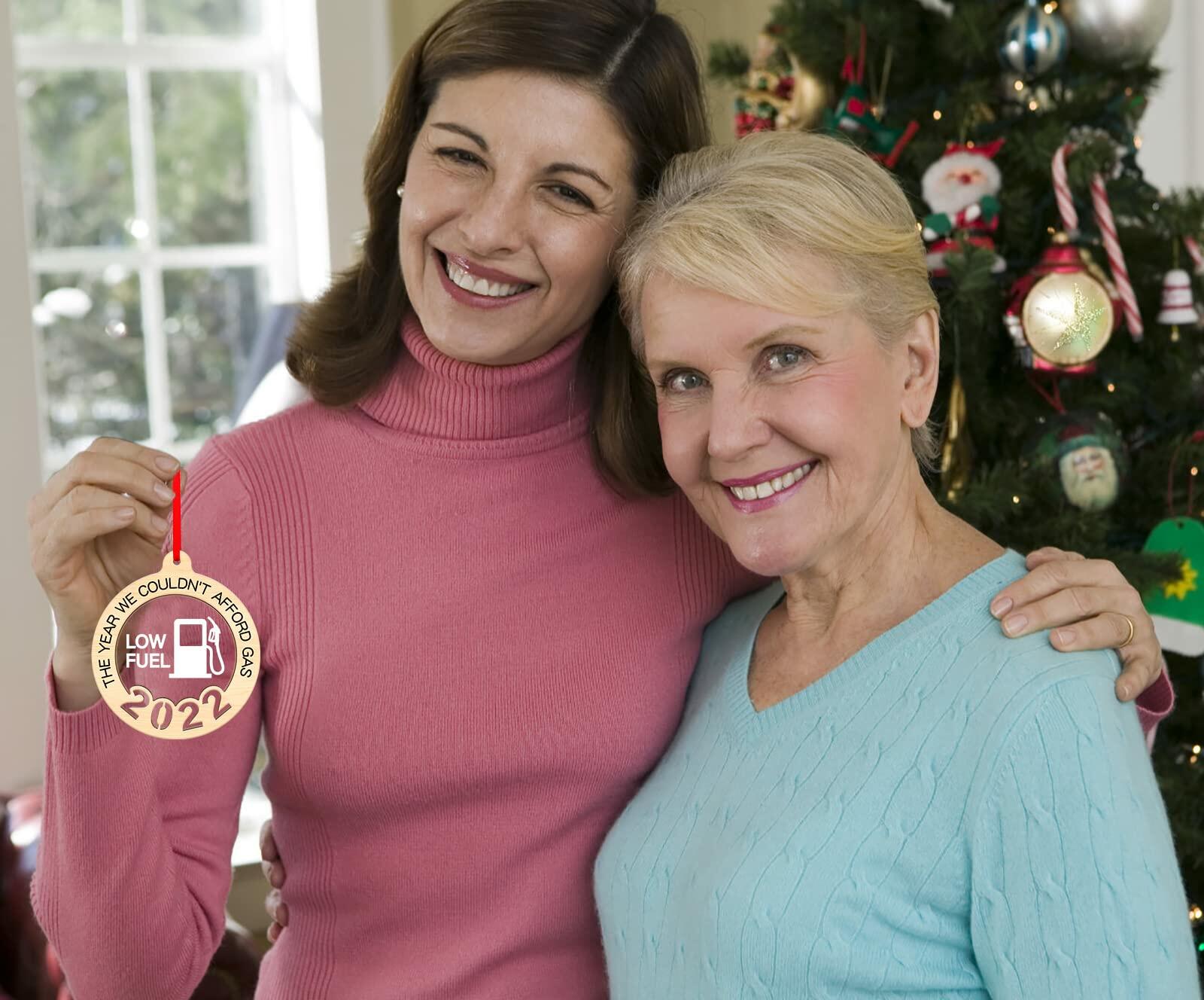 D4DREAM 2022 Funny Gas Christmas Tree Ornament Wooden Holiday Decor