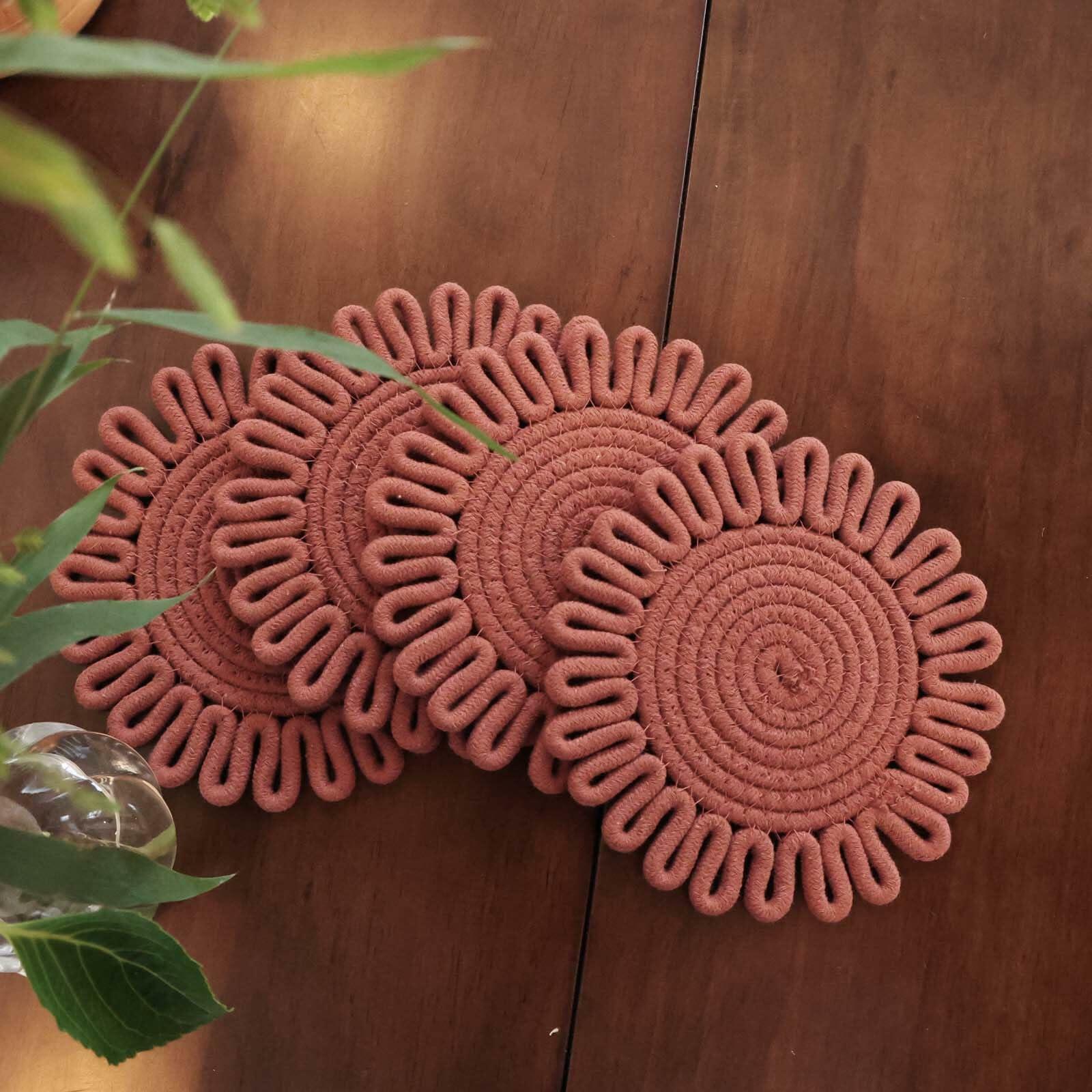 AHHFSMEI 8 Inch Heat Resistant Trivets 4pcs Little Burgundy Red