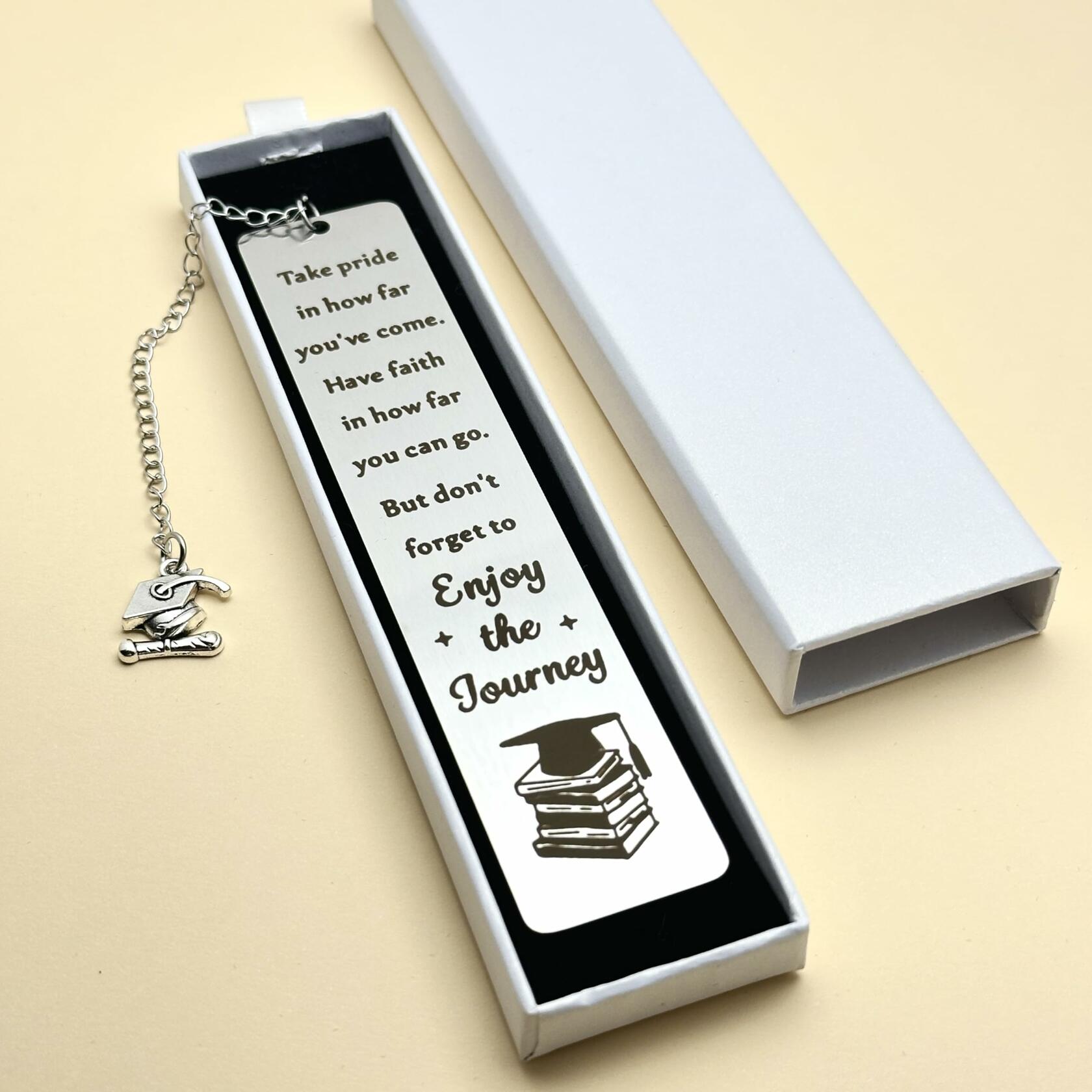 LovizoL Graduation Bookmark 2025 Silver Stainless Steel 1 Pack 1.5x5.12"