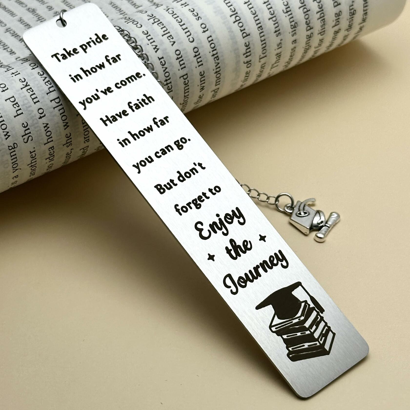 LovizoL Graduation Bookmark 2025 Silver Stainless Steel 1 Pack 1.5x5.12"