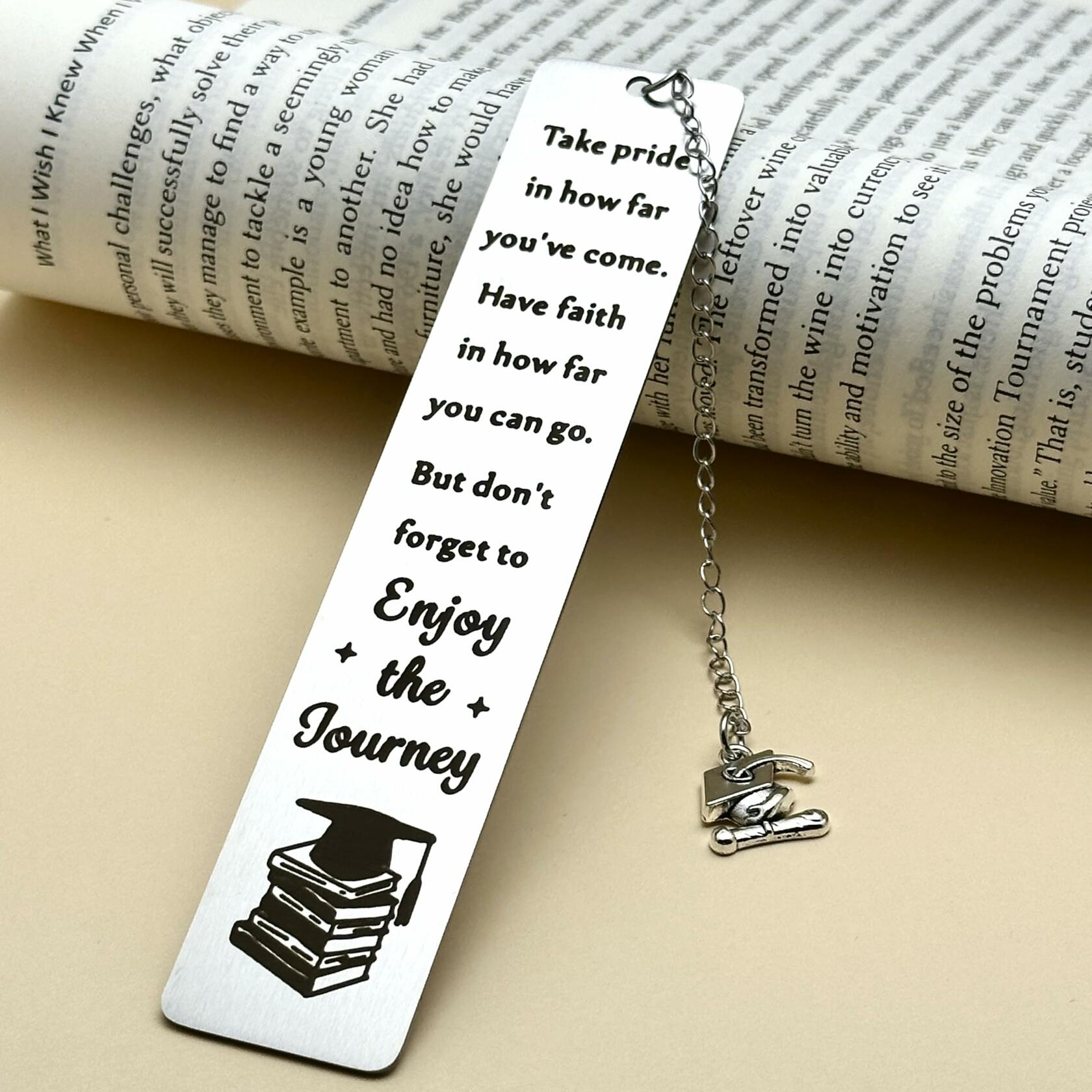 LovizoL Graduation Bookmark 2025 Silver Stainless Steel 1 Pack 1.5x5.12"