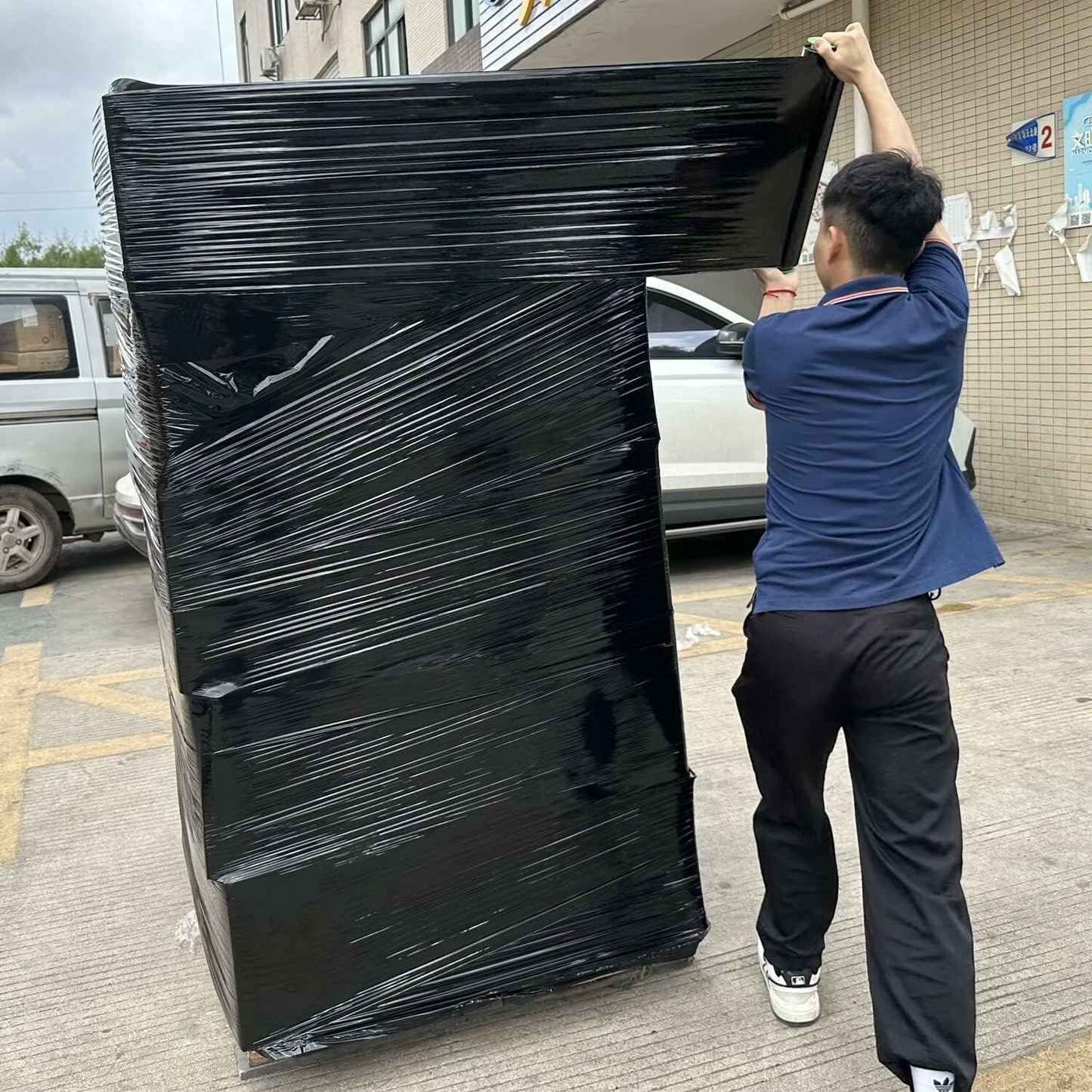 18" Black Stretch Film Wrap 1200ft 500% Stretch Heavy Duty 1 Pack