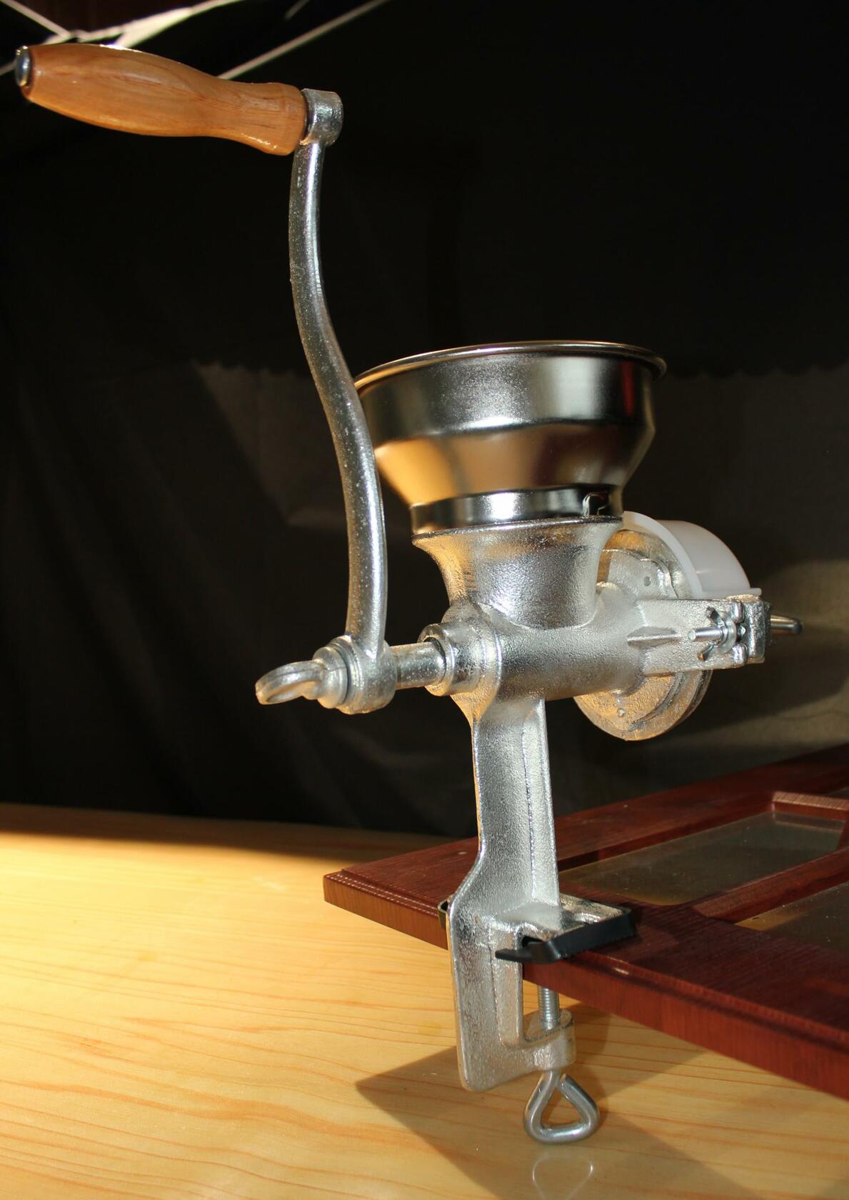 Vanaart Grain Mill High Hopper Manual Cast Iron Grain Grinder