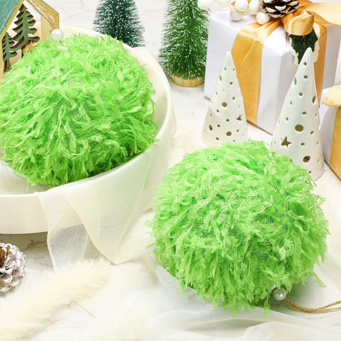 Syhood 2 Pcs Green Furry Large Christmas Ball Ornaments 4.72in