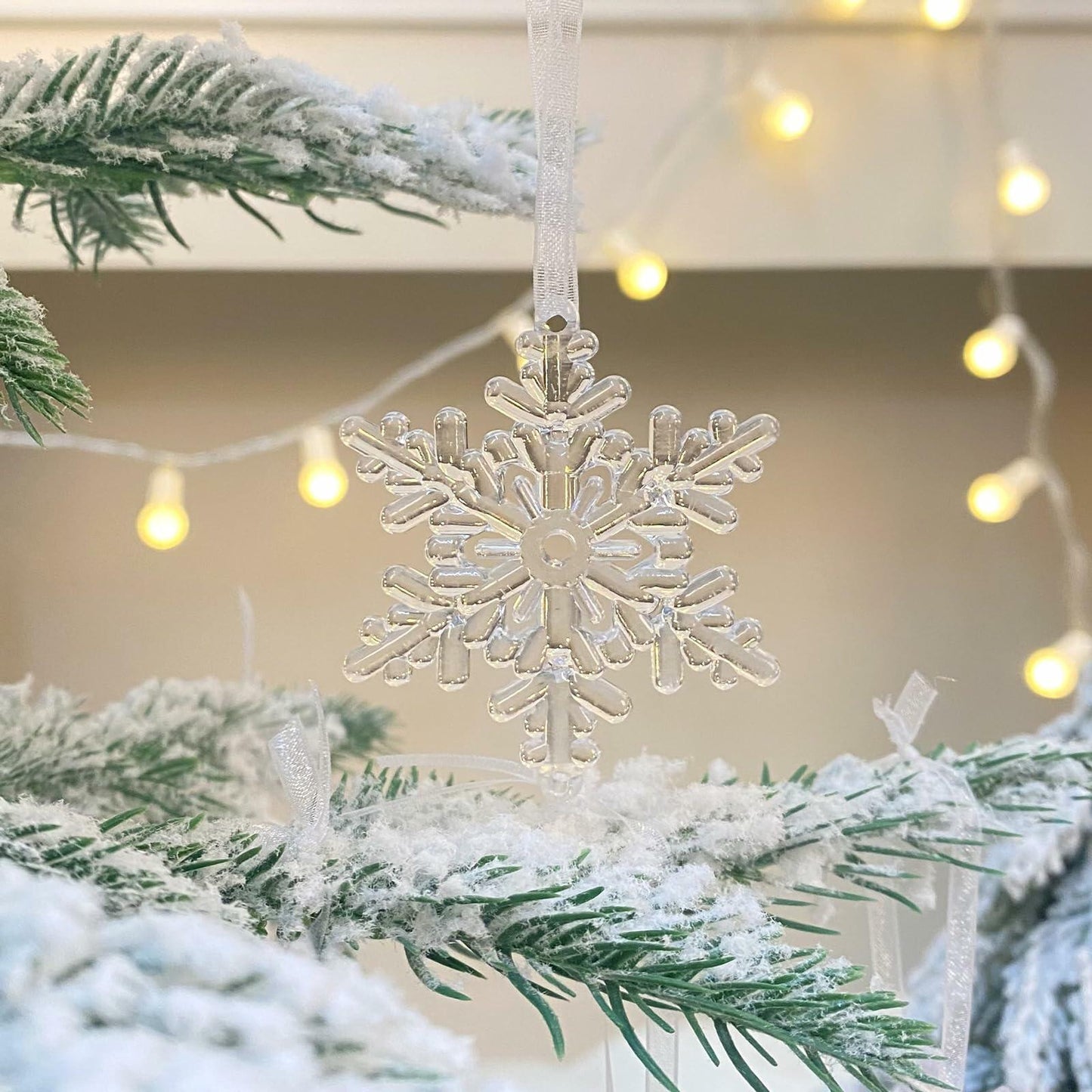 Ceoyiler 18 Pc 3D White Snowflake Christmas Tree Ornaments Hanging Decor