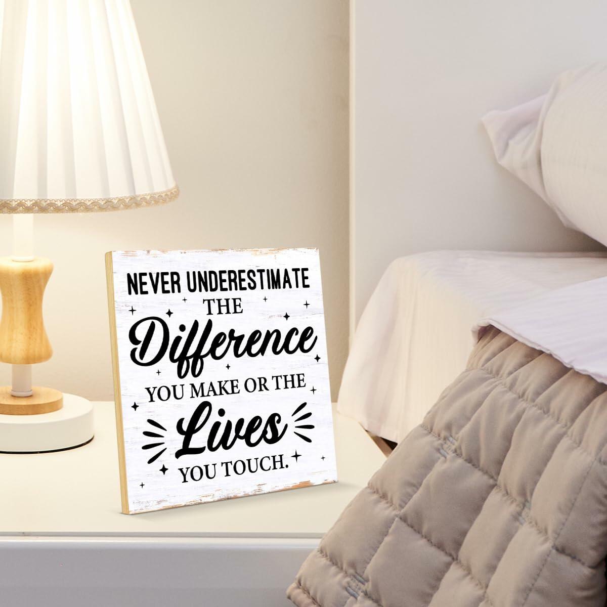 Coworker Appreciation Wood Sign Desk Decor 6.3x6.3 Inches Office Gift