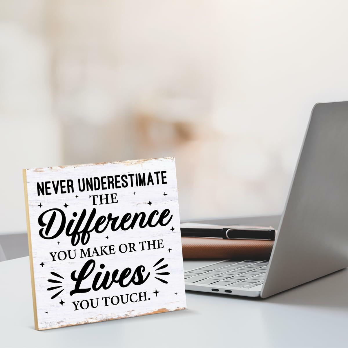 Coworker Appreciation Wood Sign Desk Decor 6.3x6.3 Inches Office Gift