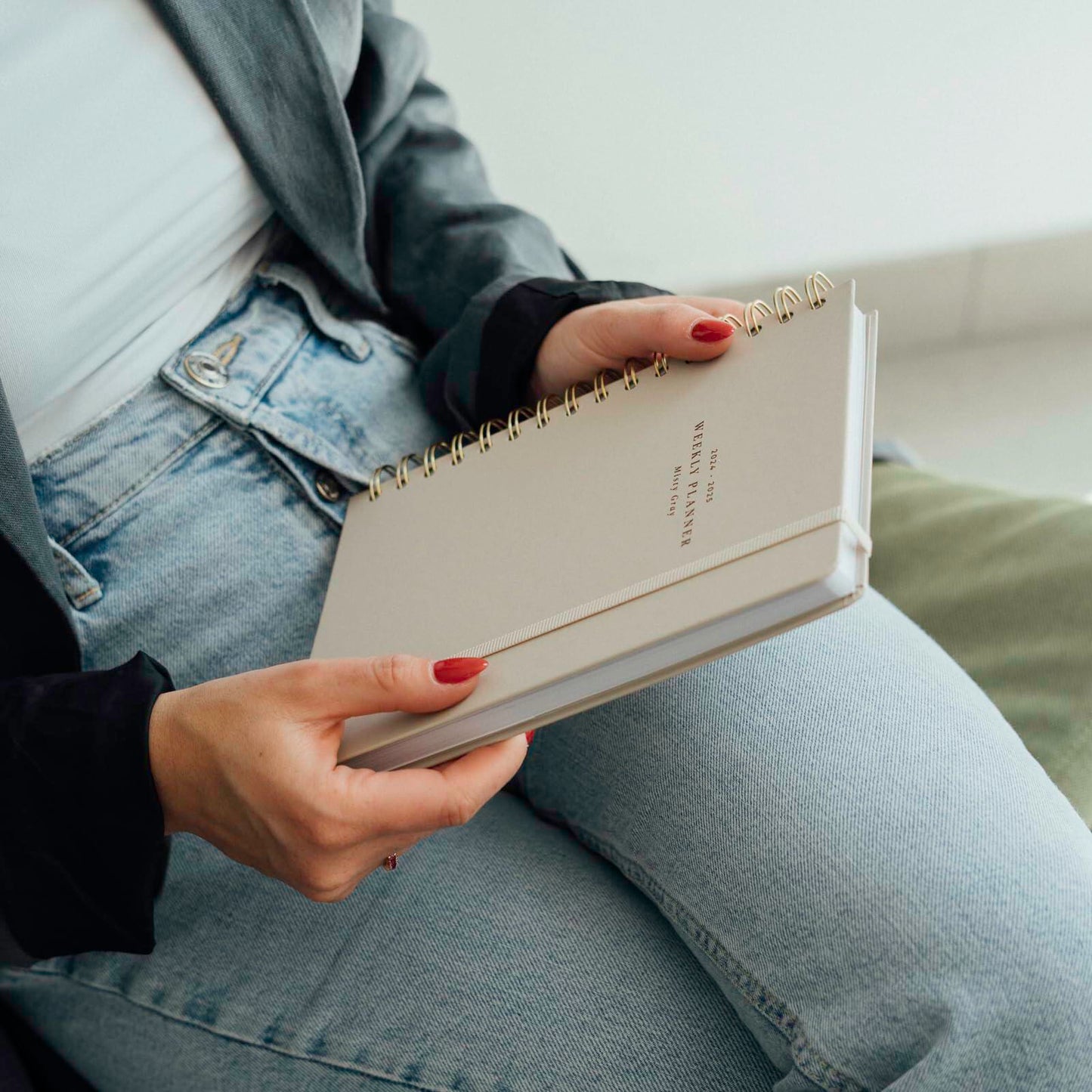 [Like New] Kokonote Misty Gray 2024-2025 A5 Academic Weekly Planner 12 Months