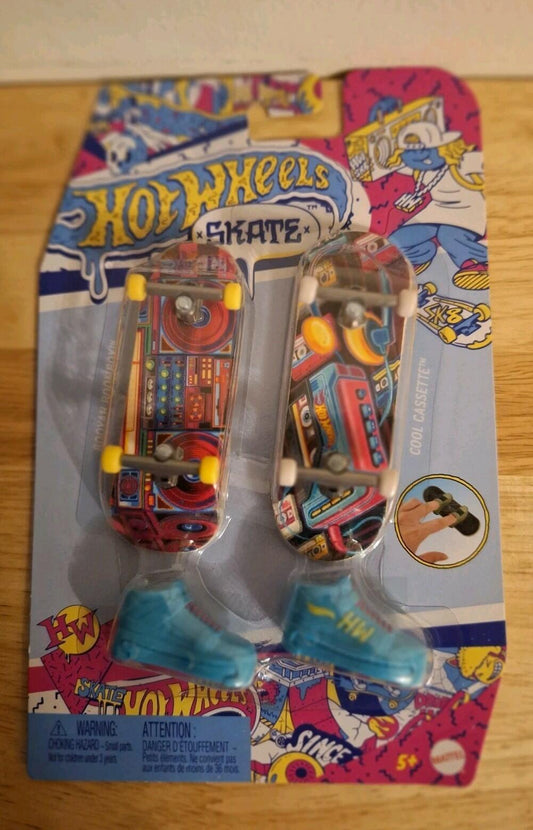 HOT WHEELS SKATE ..  BOOYAH BOOMBOX AND COOL CASSETTE.. 2 PACK.. NIB
