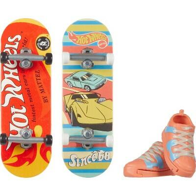 Hot Wheels Skate Retro Fingerboard Shoe Set 4pk 1