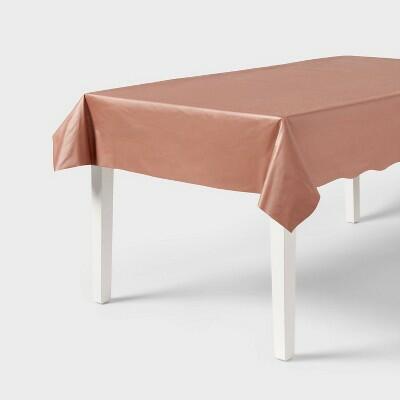 Spritz™ Disposable Chrome Table Cover Pink/Gold