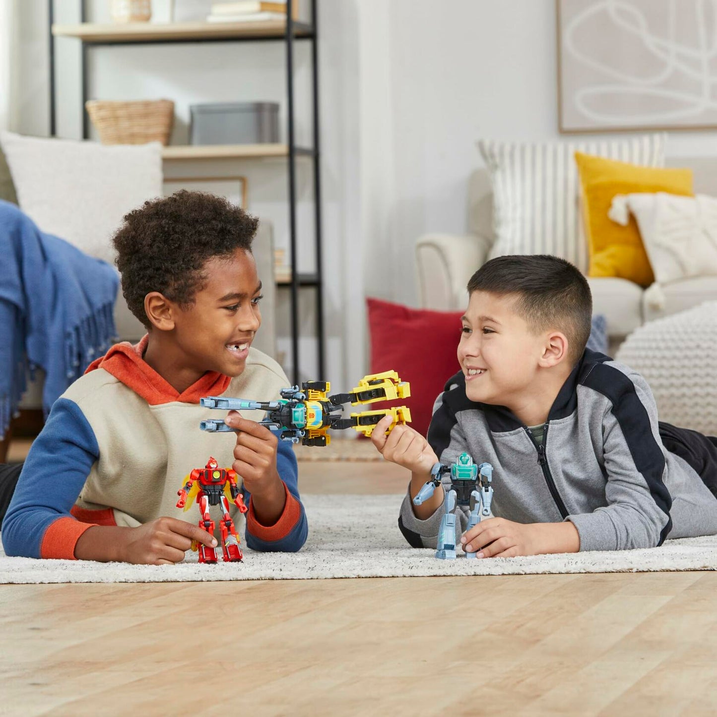 Transformers EarthSpark Cyber-Combiner Bumblebee & Mo Malto Robot Figures