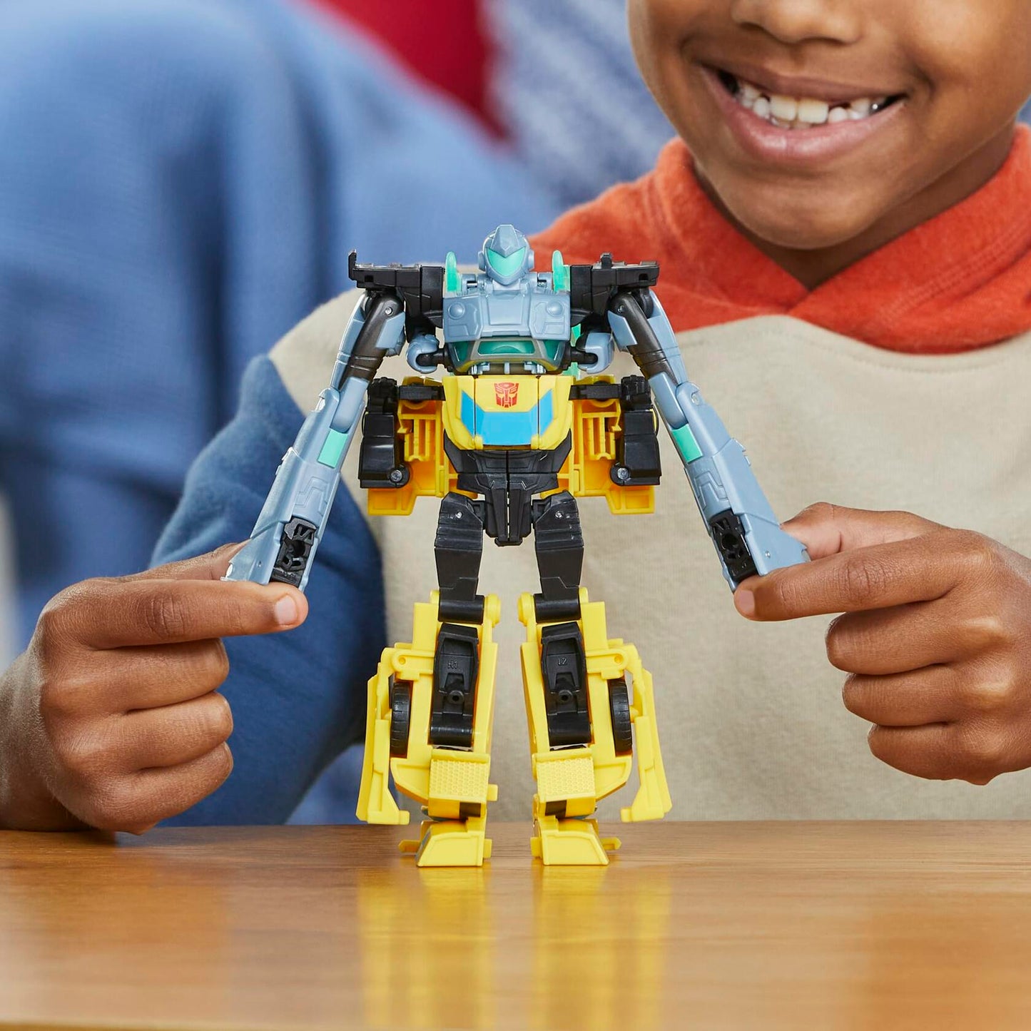 Transformers EarthSpark Cyber-Combiner Bumblebee & Mo Malto Robot Figures