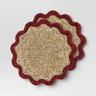 Threshold Coastal 2pk Woven Seagrass Charger Red Border