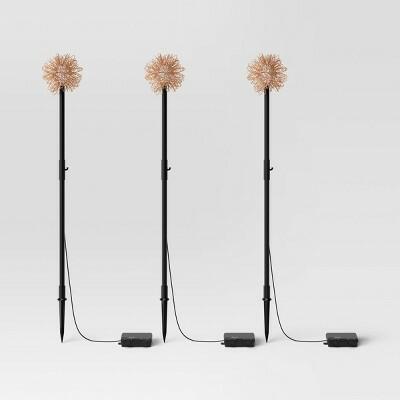 [Like New] Threshold 3pk Sphere Burst Battery LED Outdoor Light Stakes Black/Clear
