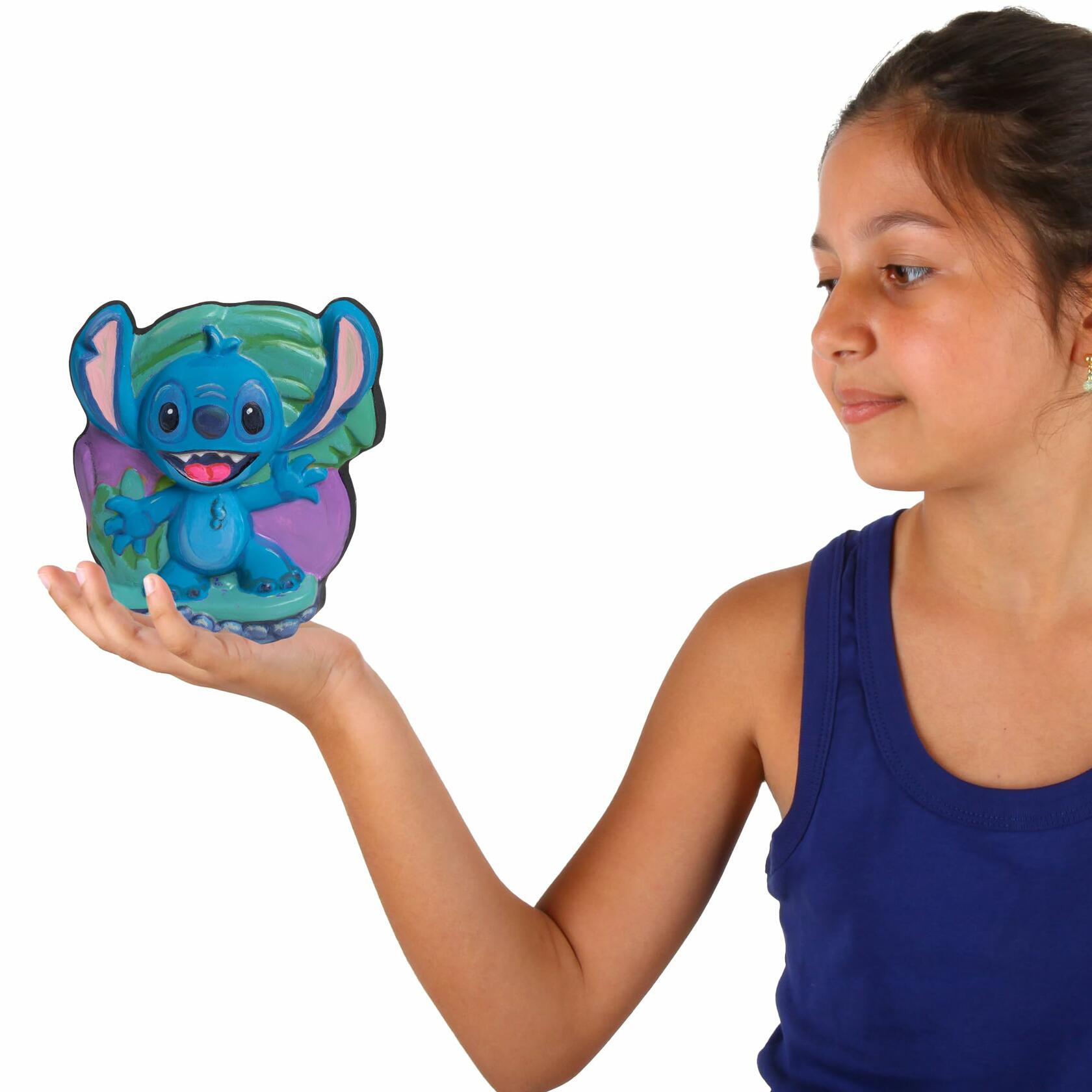 Tara Toy LLC Disney Stitch Pour N’ Paint Art Kit 0.9lb Package