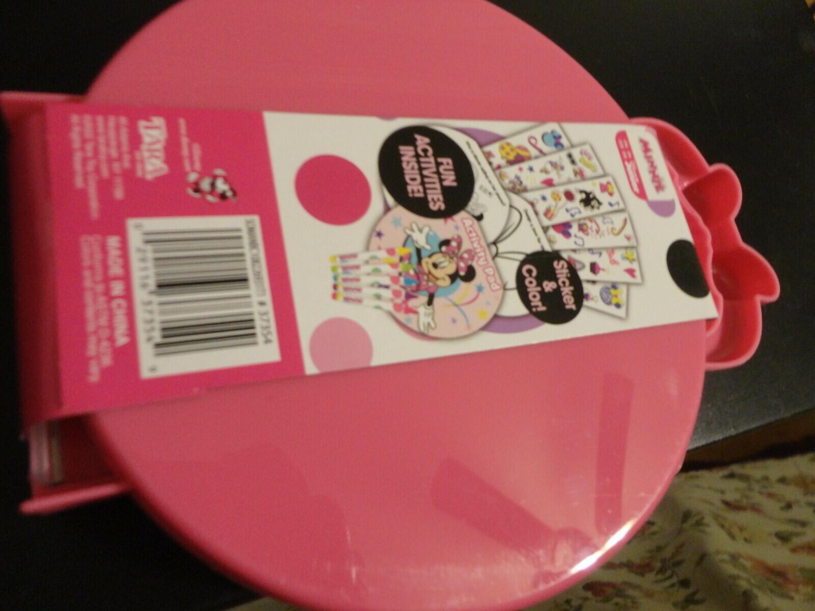 Disney Junior Minnie Mouse Travel Art Set Sheet Activity Pad Sticker Roll Crayon