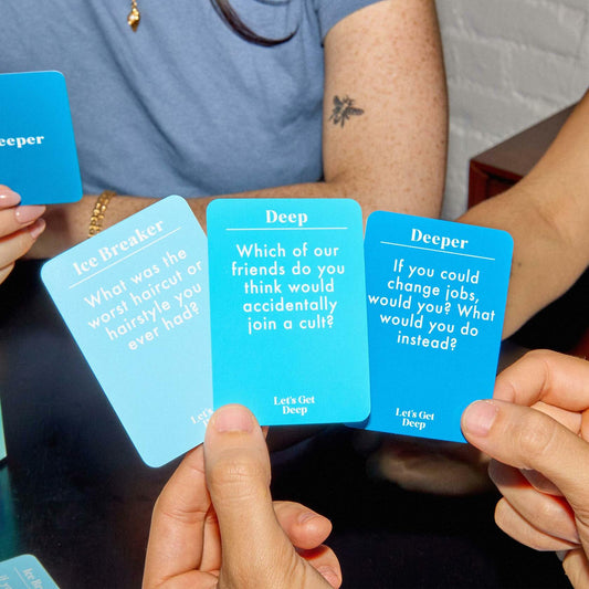 [Like New] WHAT DO YOU MEME? Let's Get Deep Friends Edition Card Game 400 Cards