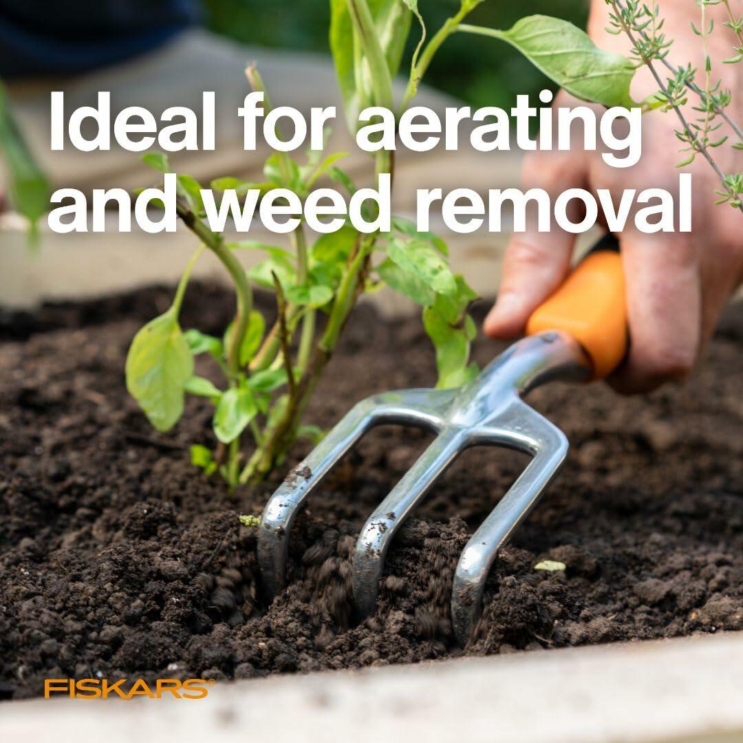 Fiskars Ergo Cultivator Heavy Duty Garden Tool with Hanging Hole 12"