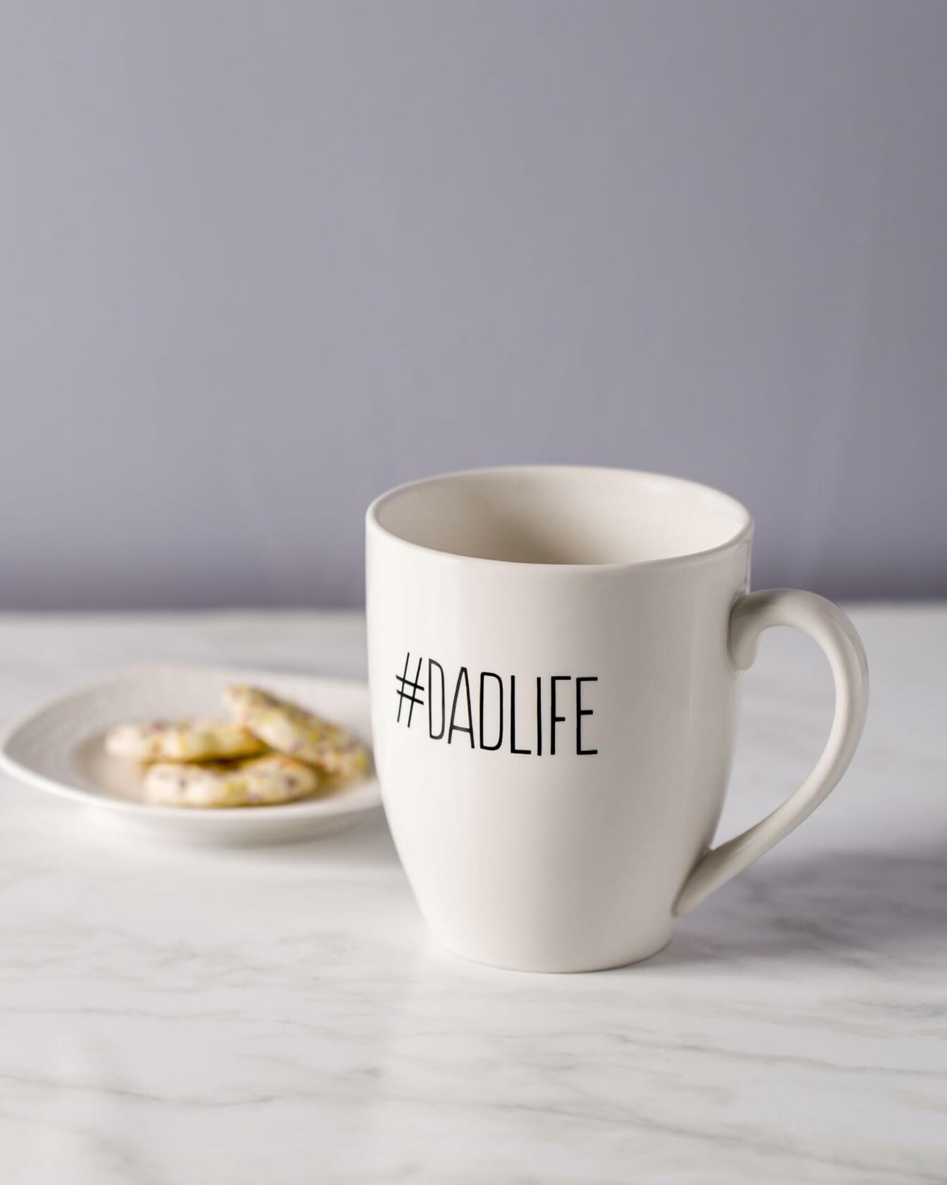 Pearhead #Dadlife Ceramic Mug 16oz Father's Day Gift Novelty Kitchen