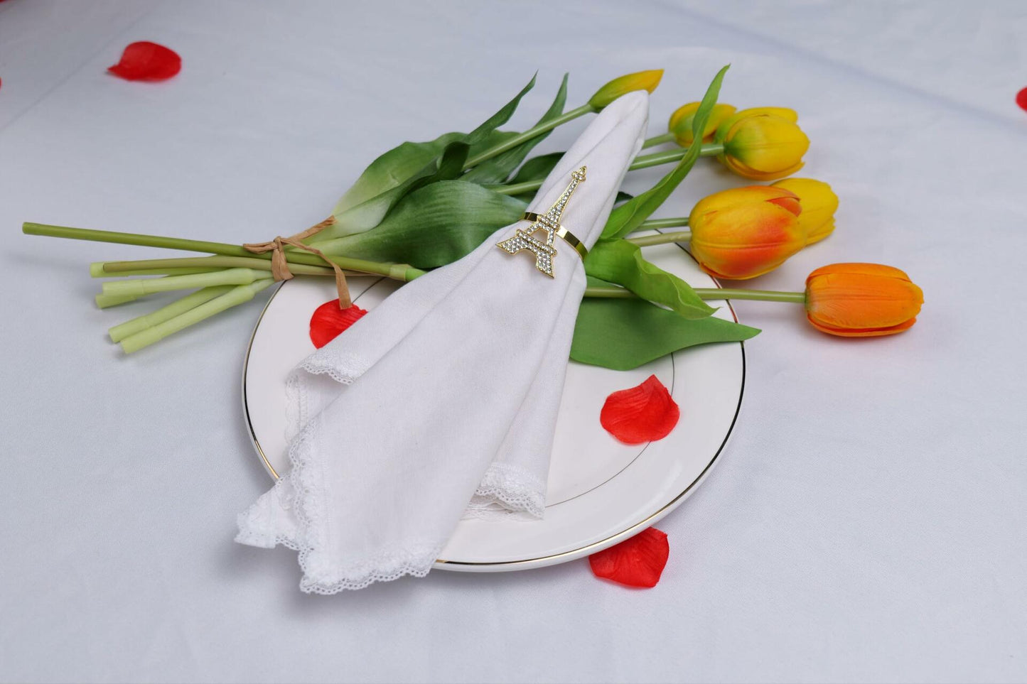 Cloth Dinner Napkins with Lace - Linen Rayon Cotton Blend -White