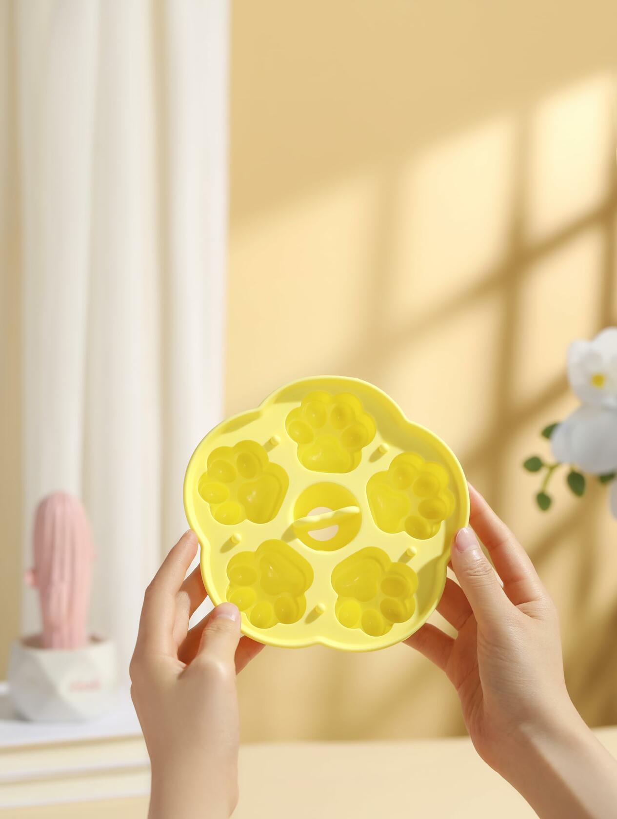 Generic 2 Pack Silicone Baking Molds Yellow Paw Green Zoo Small DIY Tool