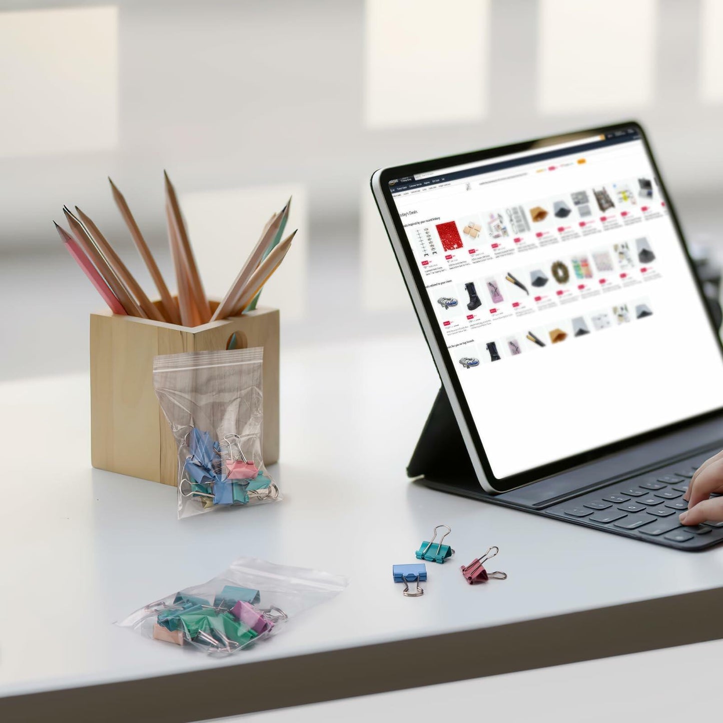 Aubeco 400pcs Clear 3x4in 2mil Plastic Jewelry Zip Bags Resealable