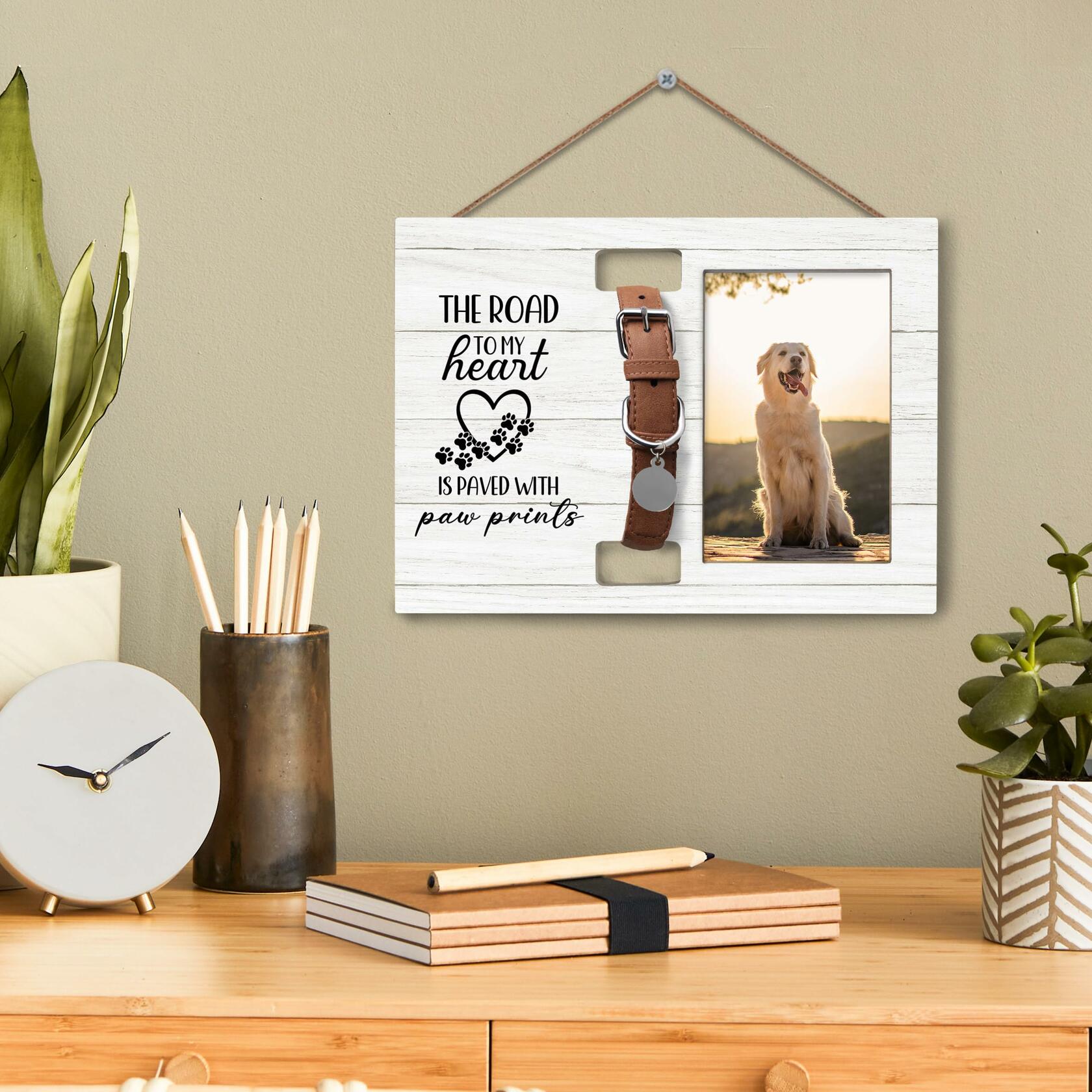 XNXLDYLH Pet Memorial Picture Frame with Collar Holder 4x6 Photo Frame