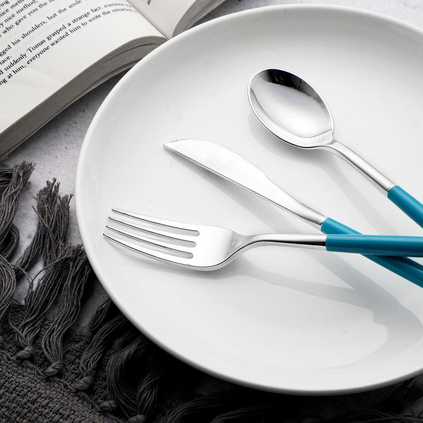 WELLIFE 120pcs Rose Gold Plastic Cutlery Set Forks Knives Spoons Party