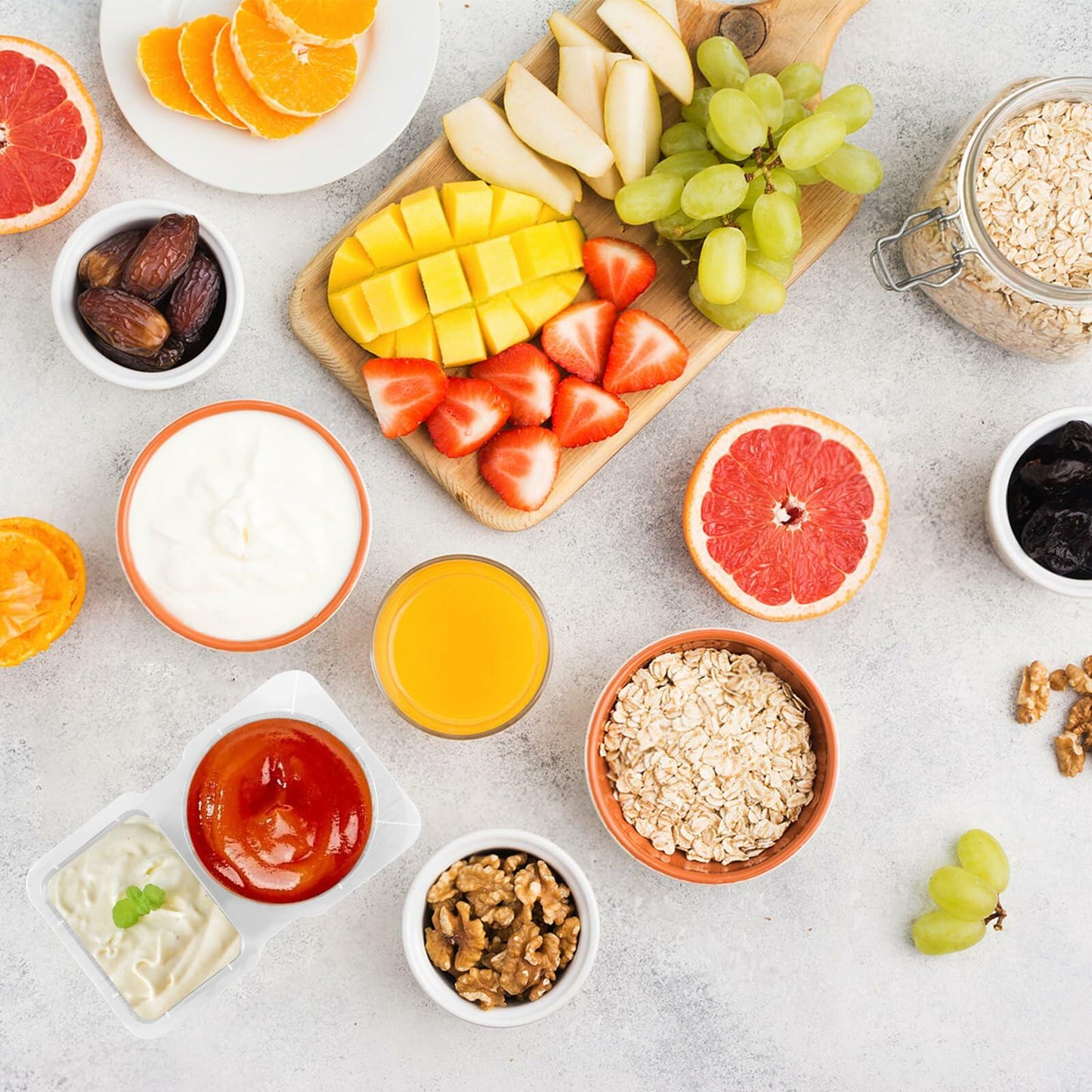 Double Compartment Condiment Containers with Lids 16 PCS Plastic Reusable