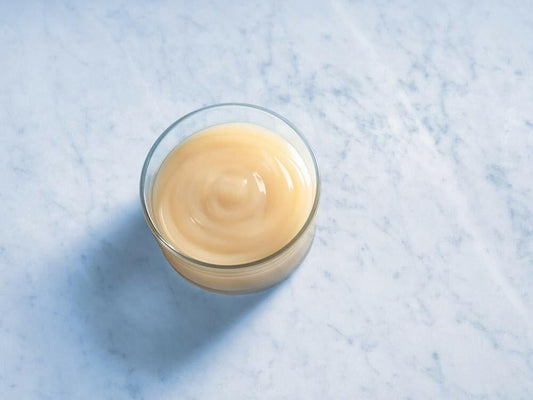 BestBy03/26 Ghirardelli White Chocolate Sauce 16oz Squeeze Bottle